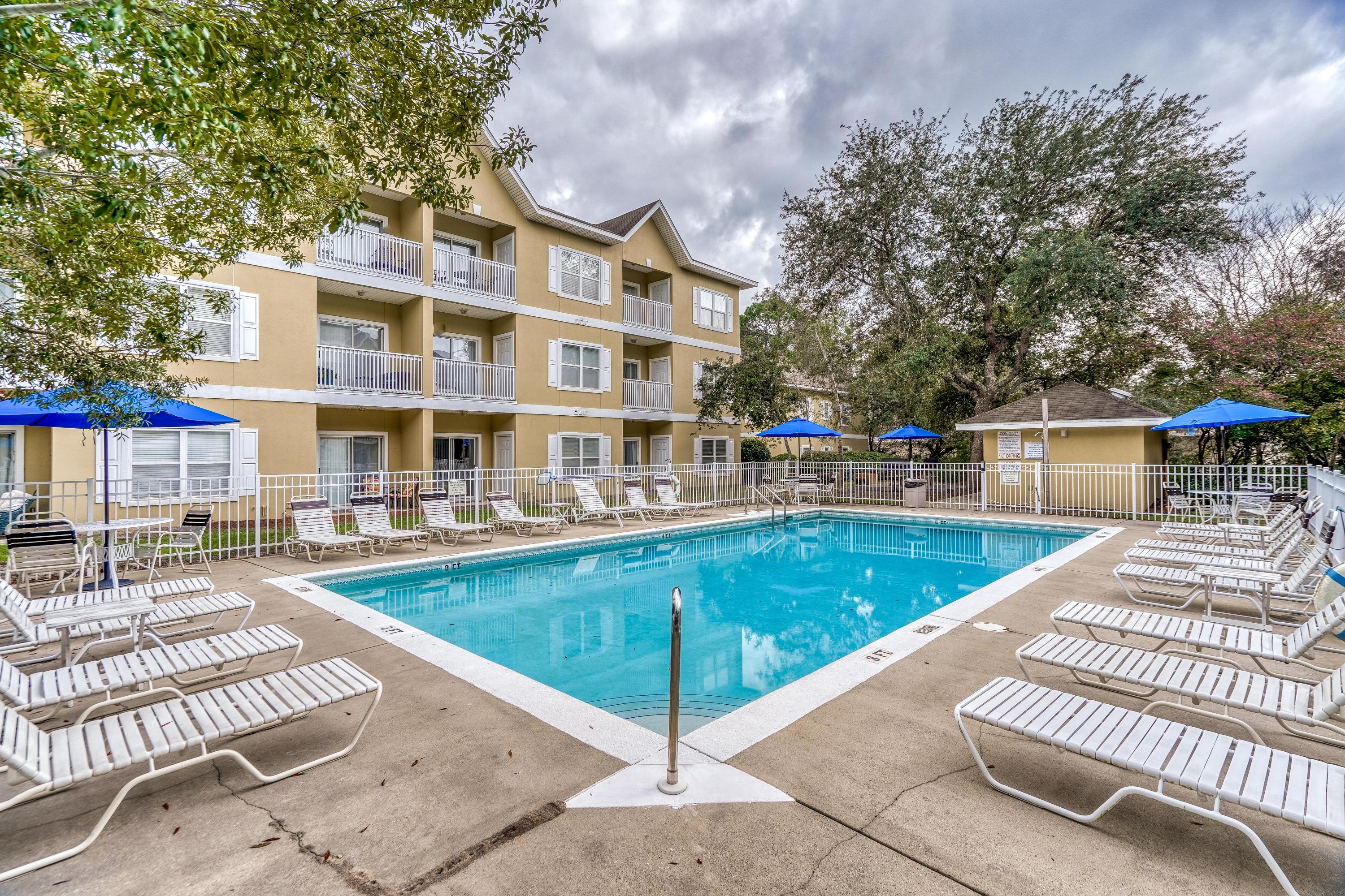Herons Watch Condo - Residential