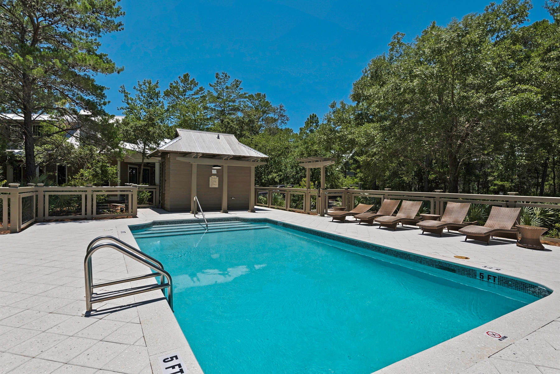 THE HAMMOCKS OF SEAGROVE - Residential
