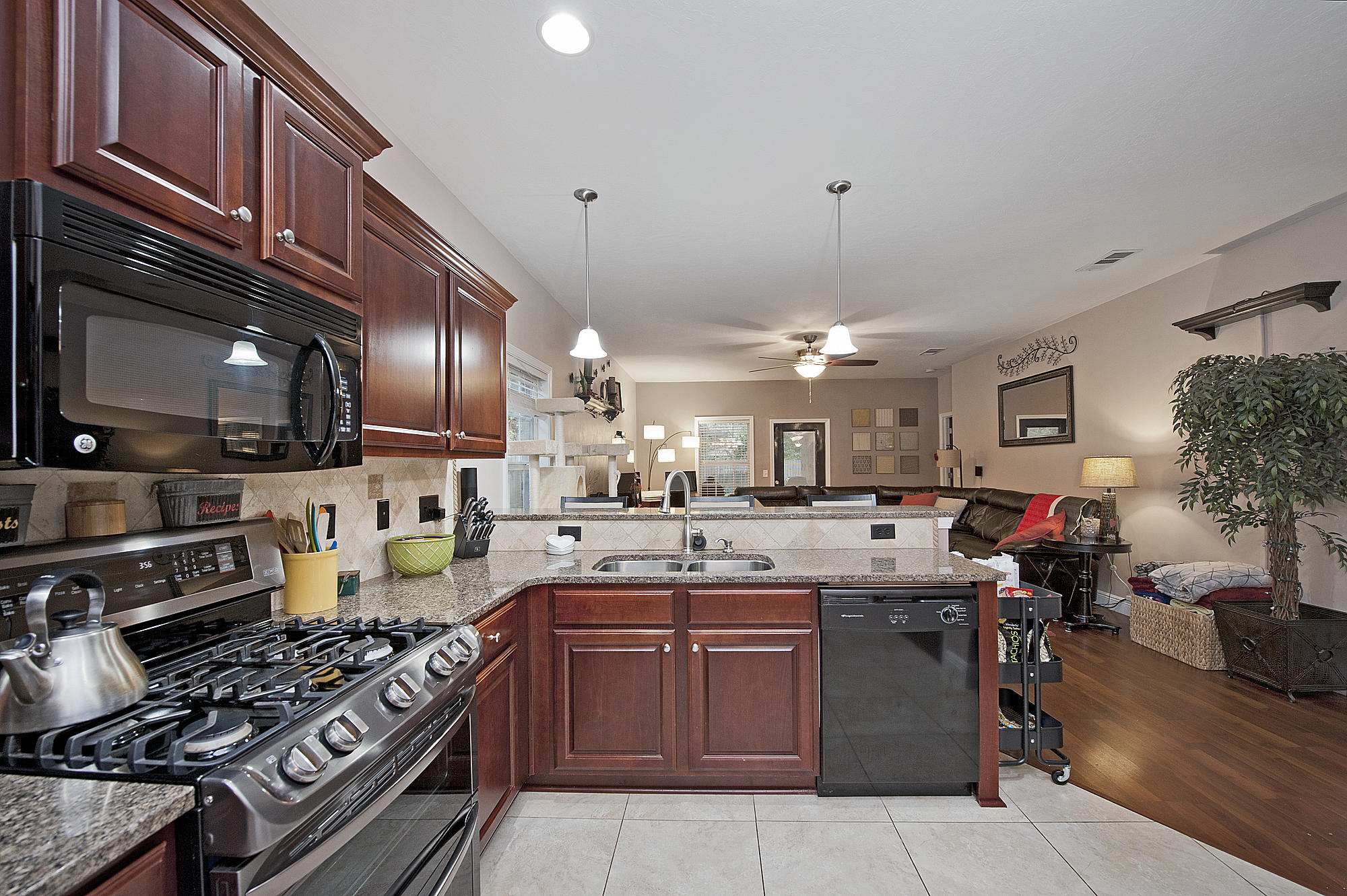 PORT DIXIE - Residential