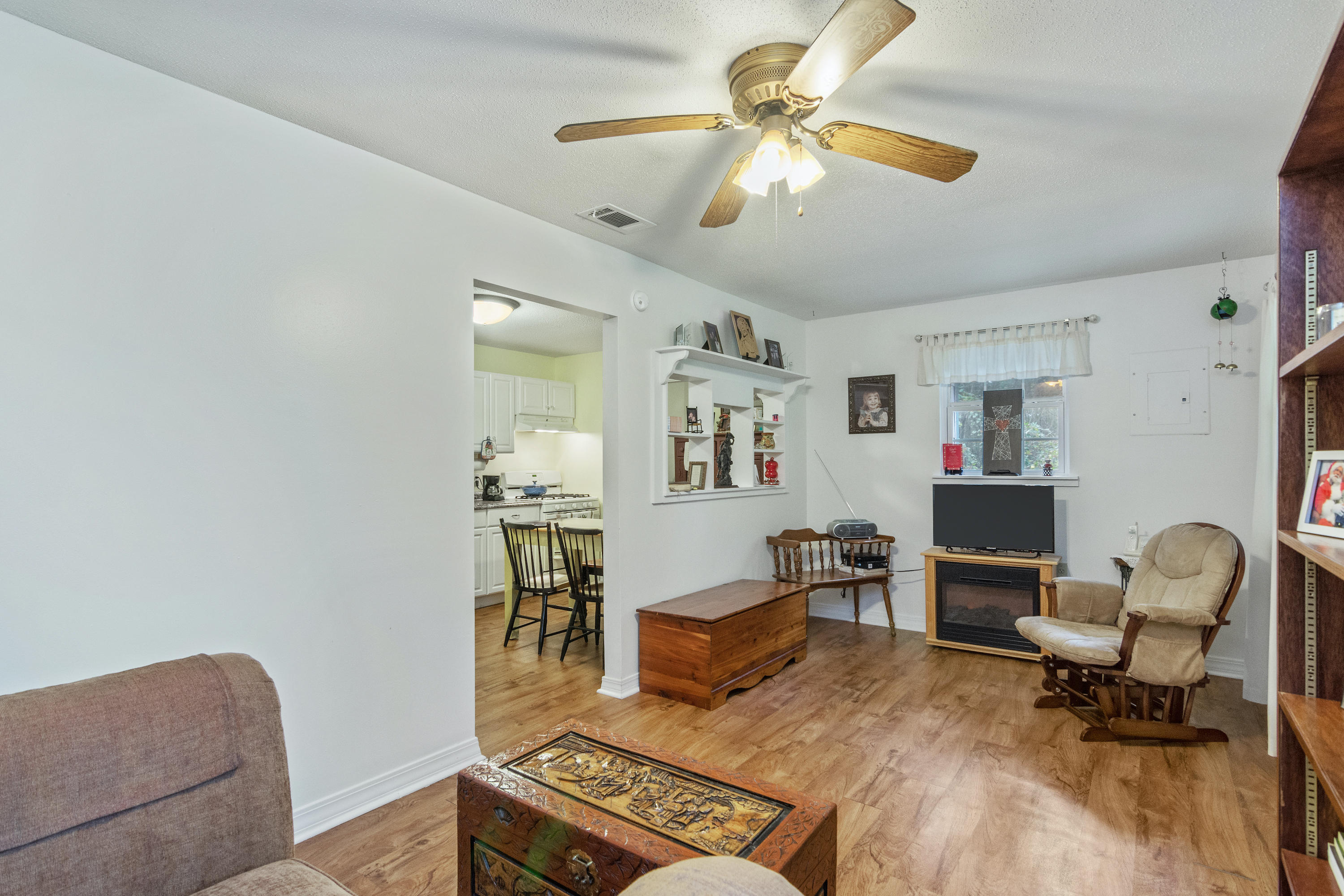 NONESUCH WAY - Residential