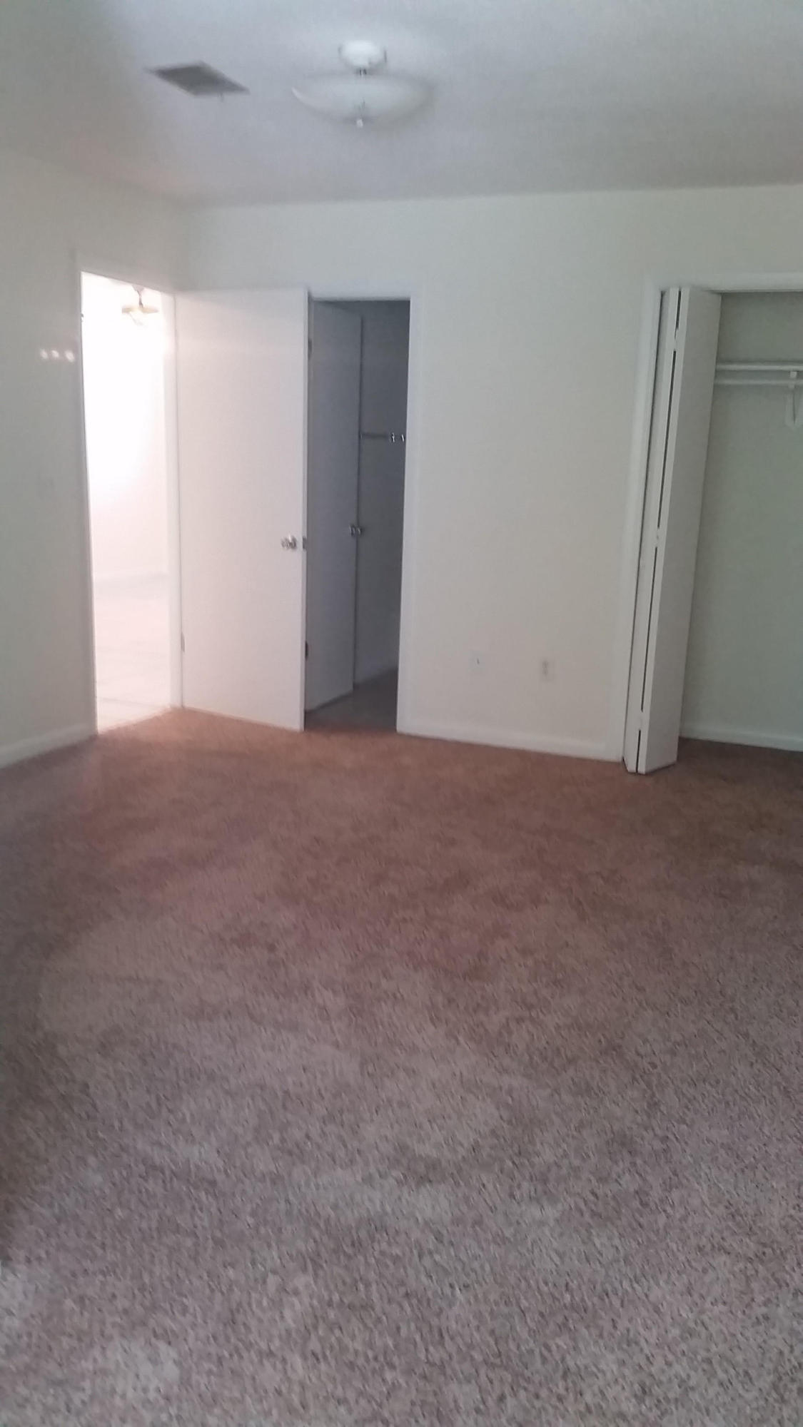 WINSTON MANOR T/H - Residential