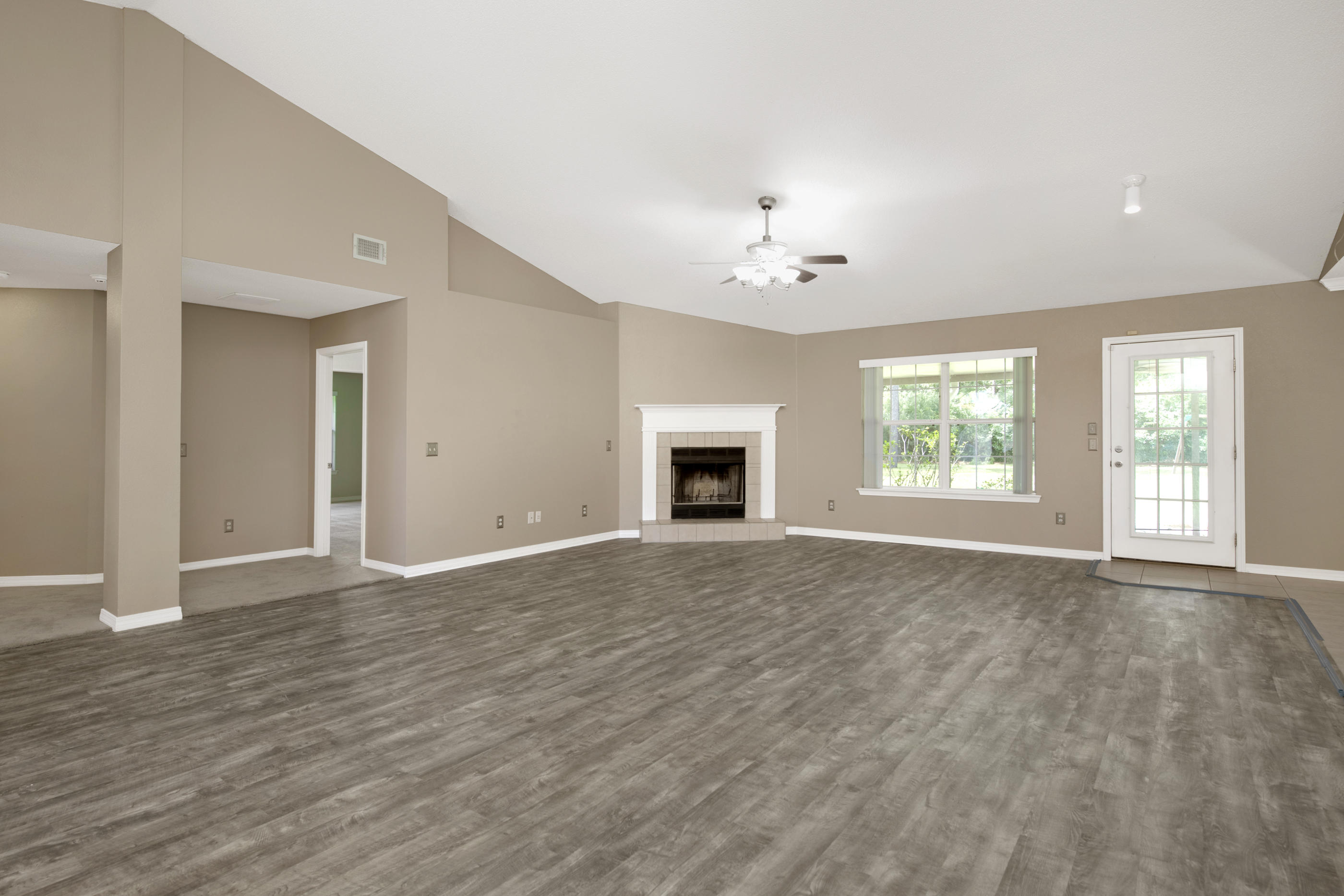 HOLLEY BY THE SEA - Residential