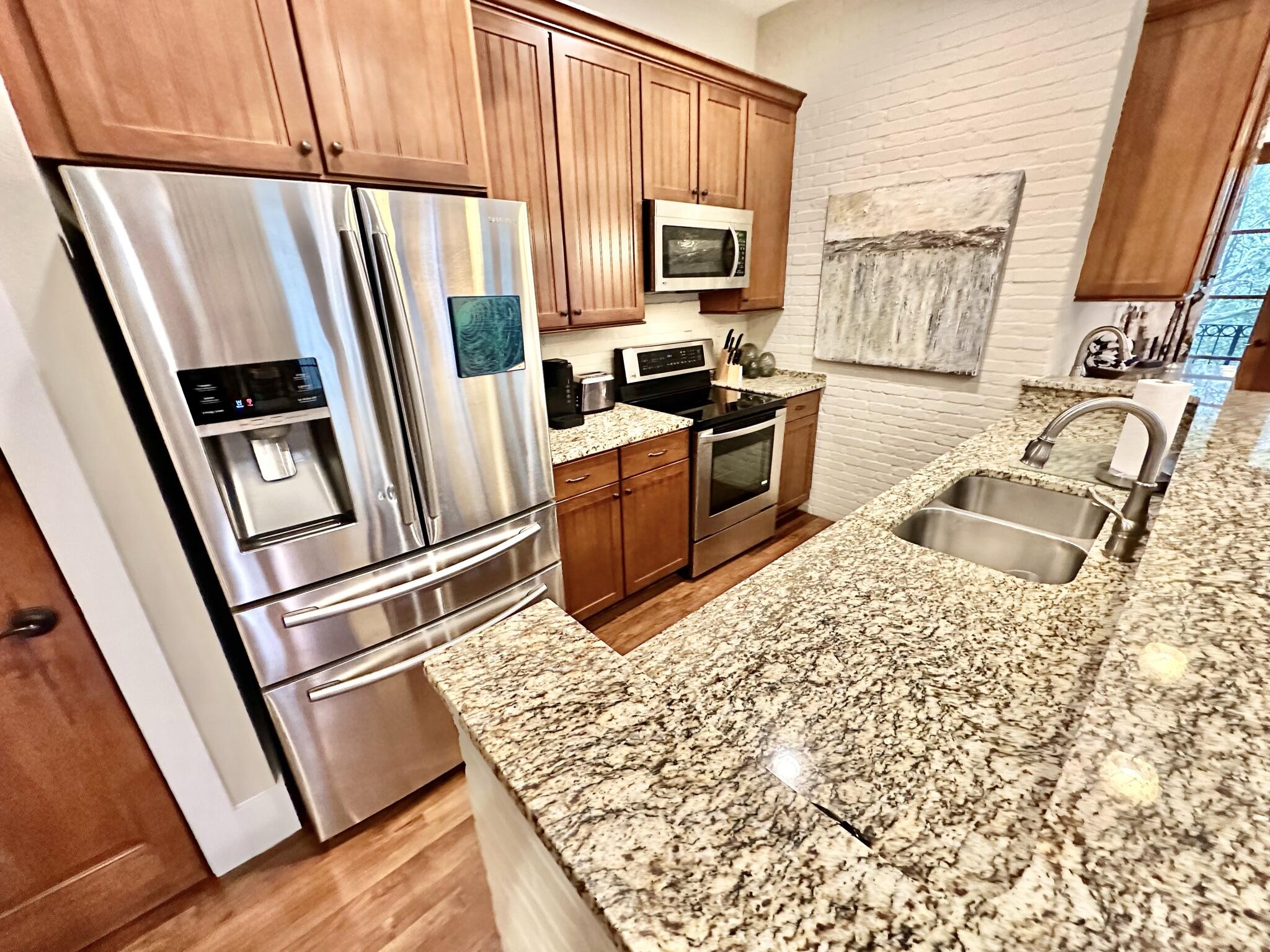 FISHERMAN'S VILLAGE - Residential