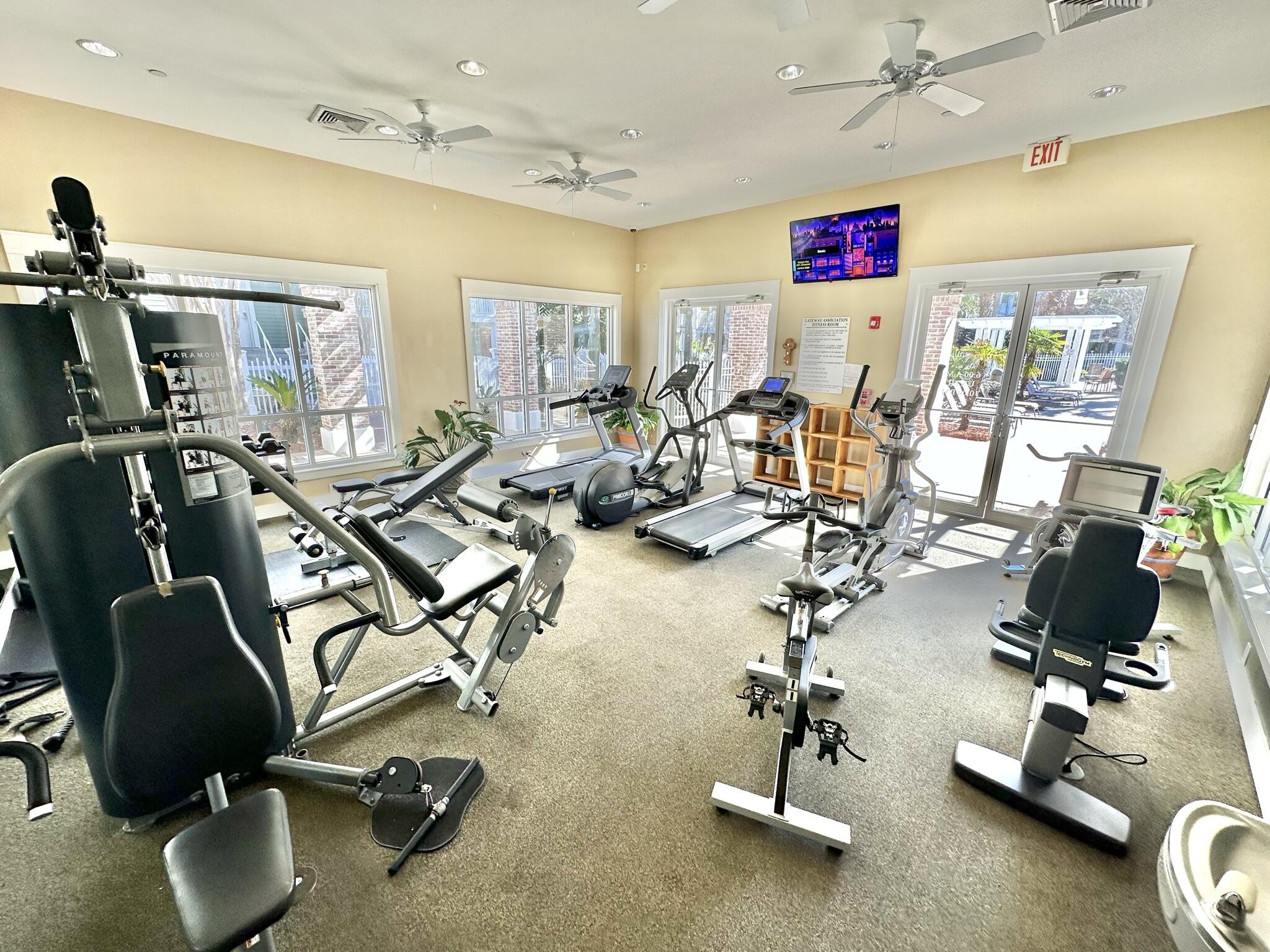 FISHERMAN'S VILLAGE - Residential