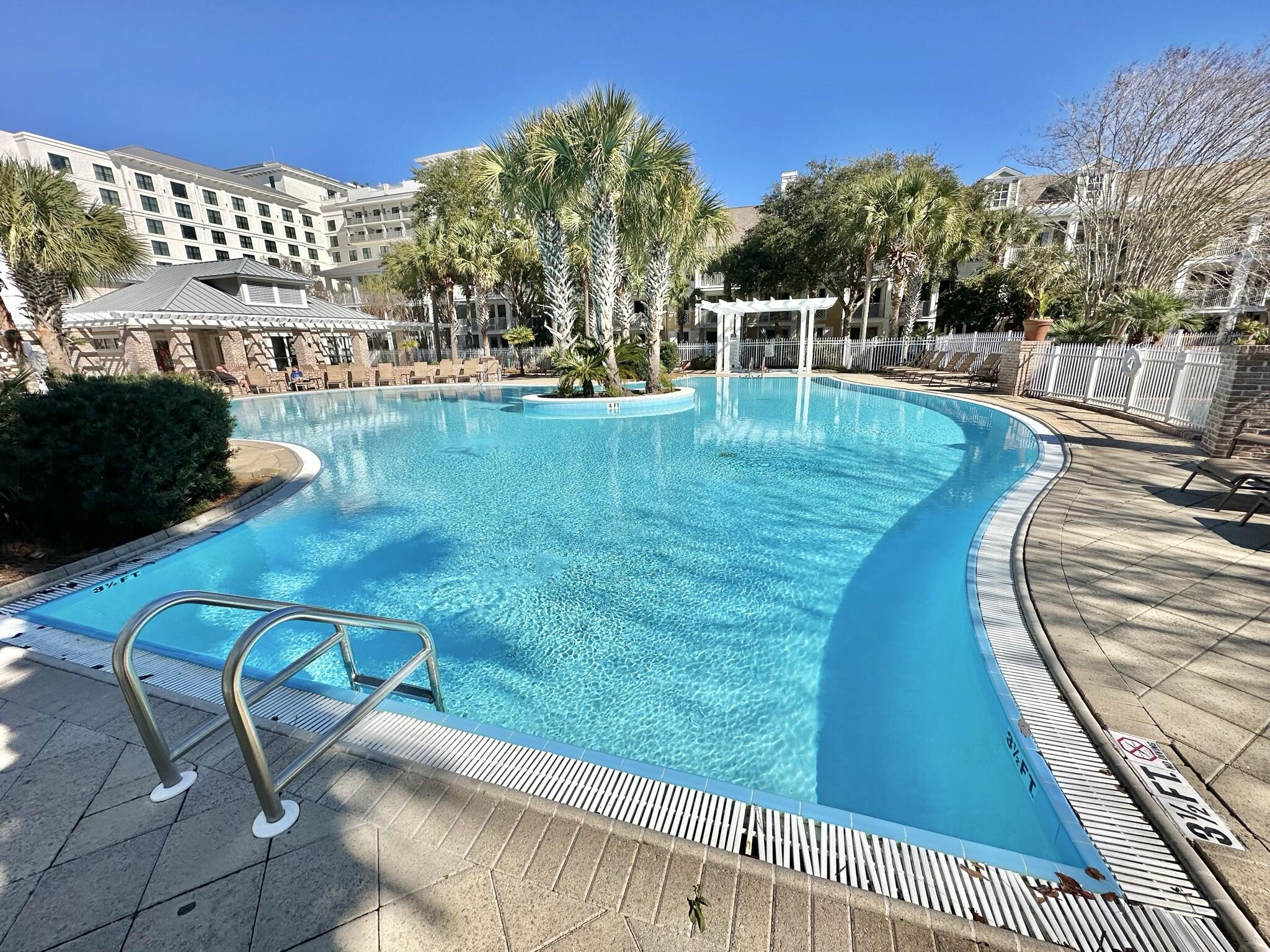 FISHERMAN'S VILLAGE - Residential