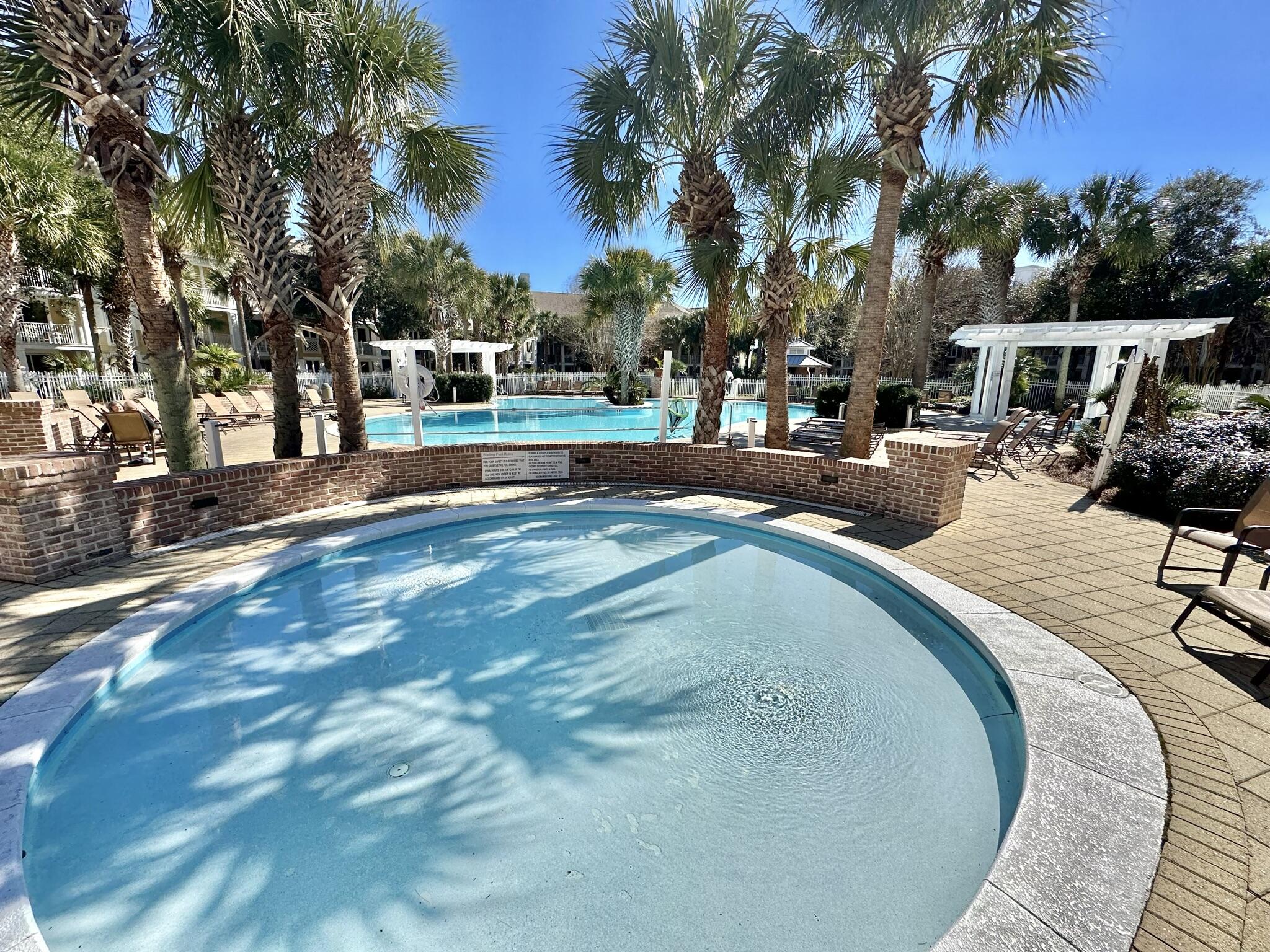 FISHERMAN'S VILLAGE - Residential