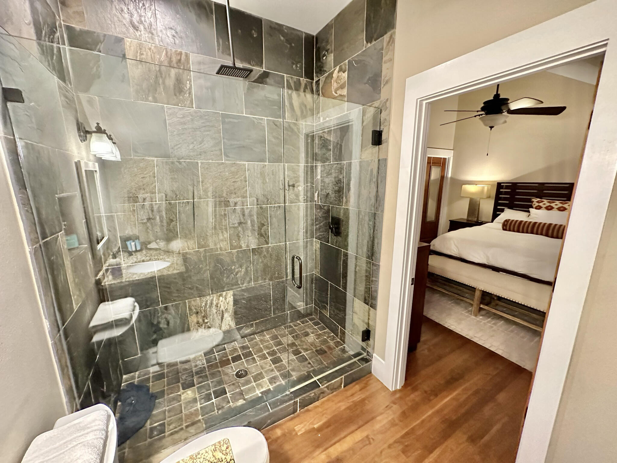 FISHERMAN'S VILLAGE - Residential