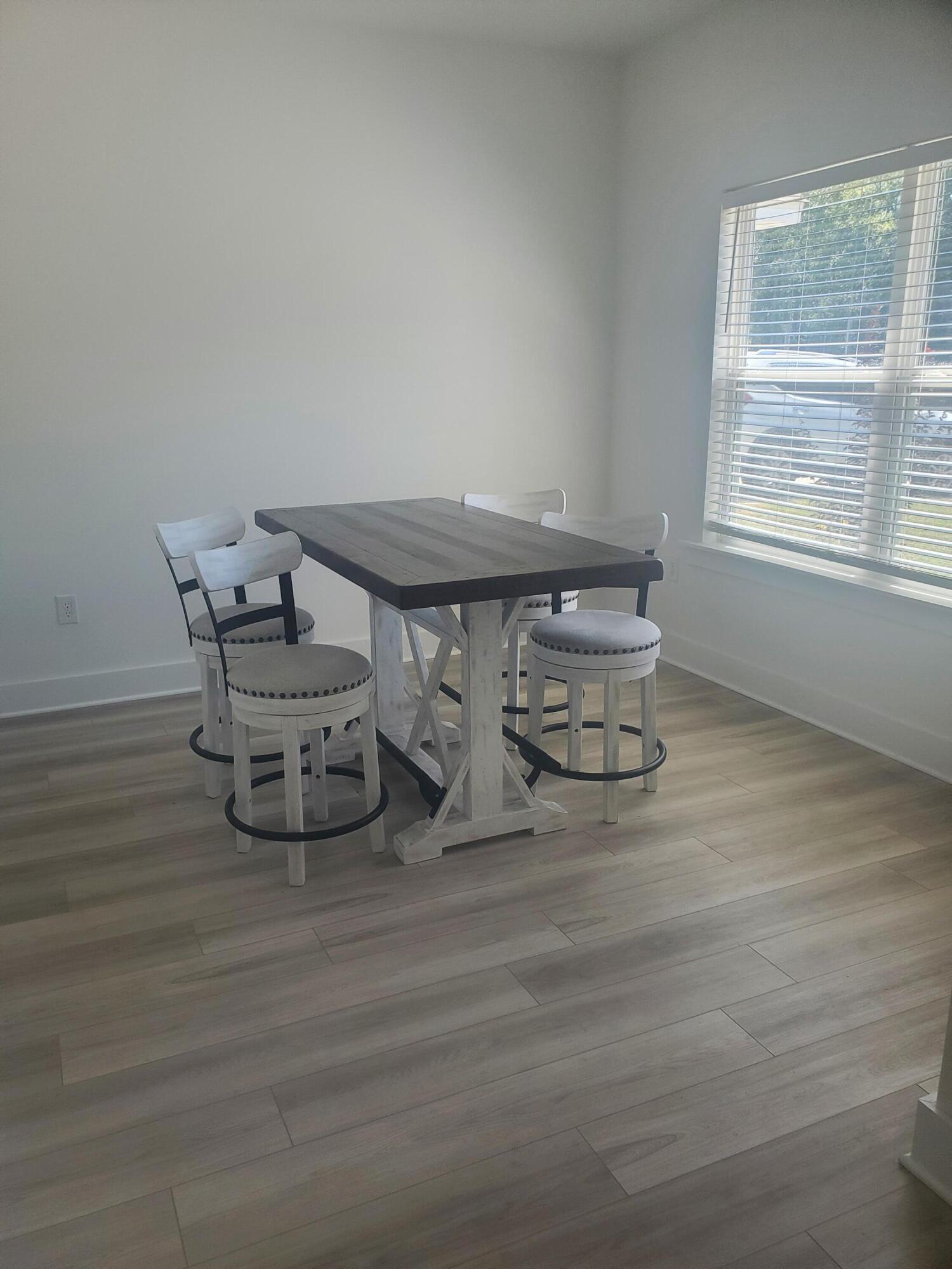 MAGNOLIA CREEK PHASES 1 and 2 - Residential