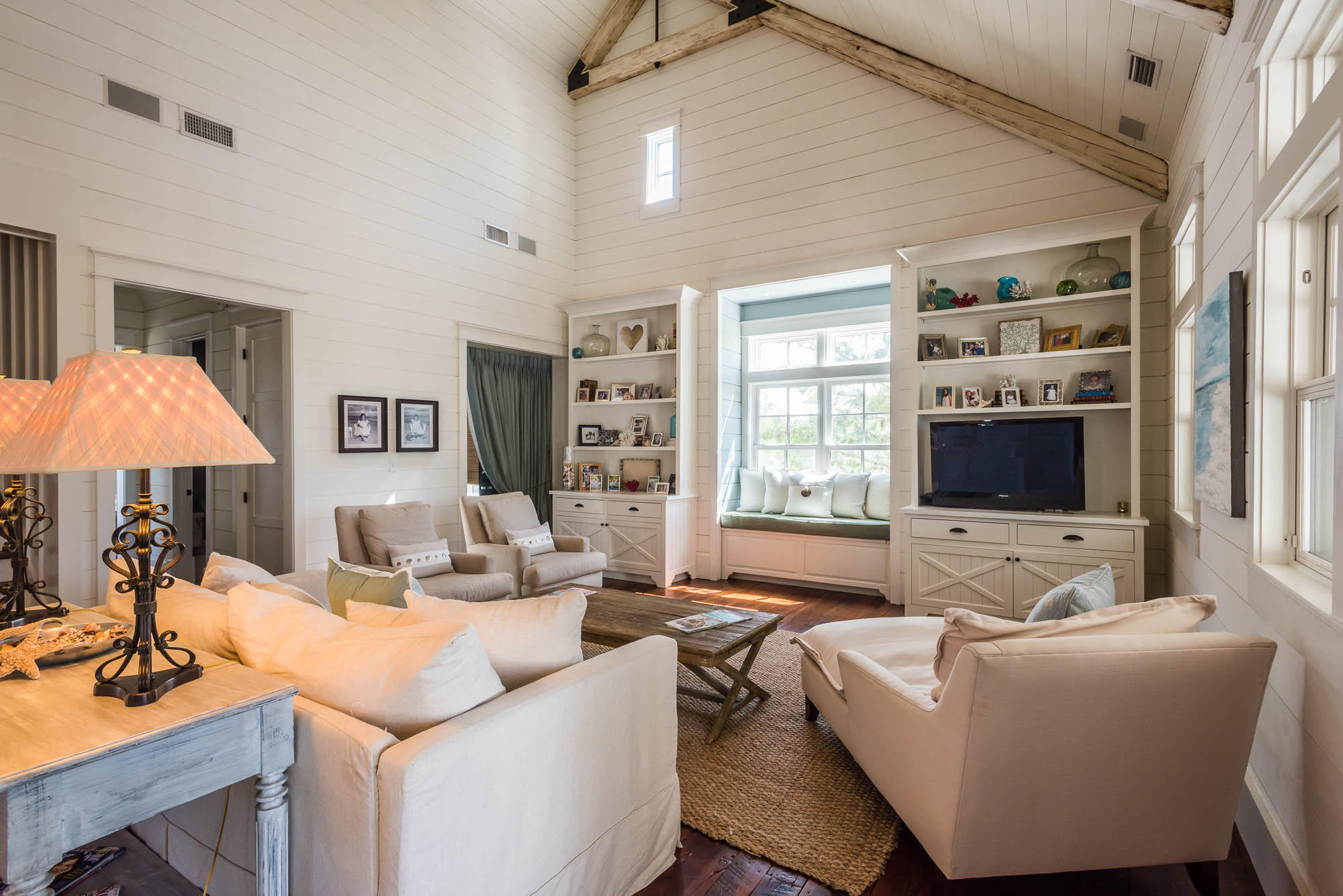 WATERCOLOR - Residential