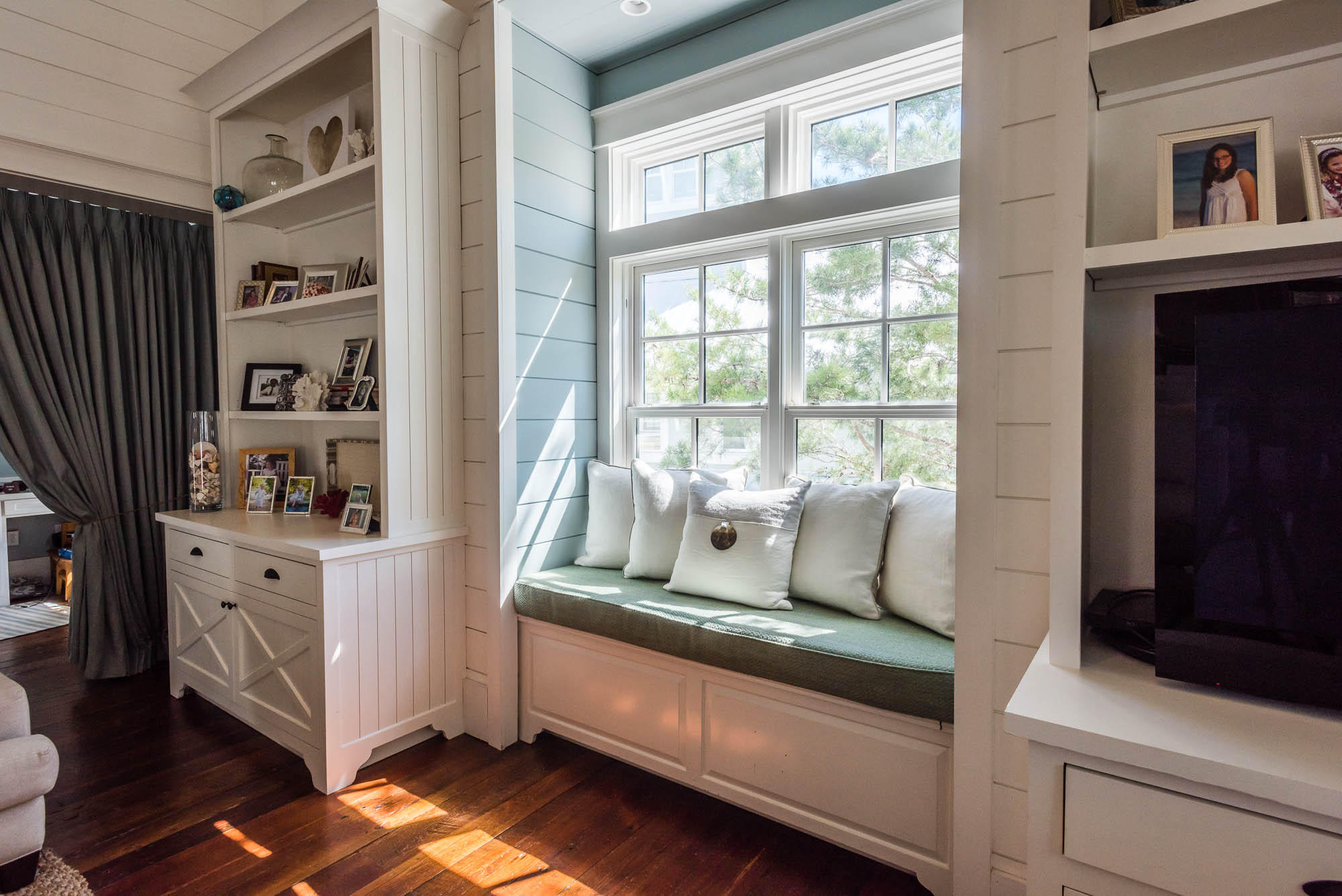 WATERCOLOR - Residential