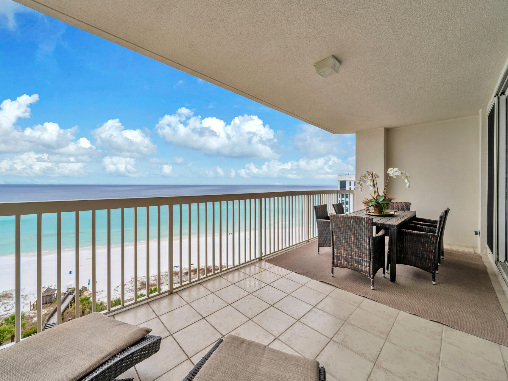 ST. MAARTEN AT SILVER SHELLS - Residential