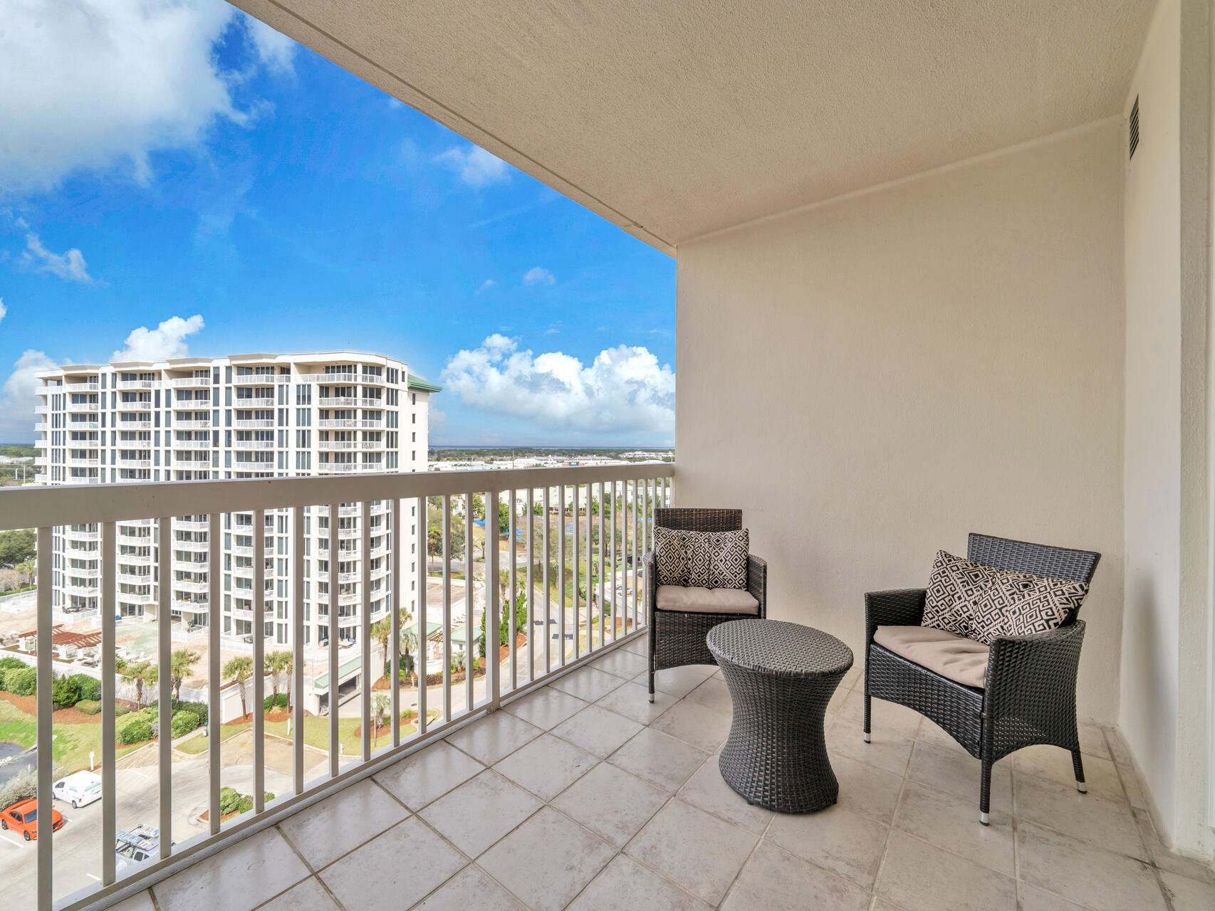ST. MAARTEN AT SILVER SHELLS - Residential