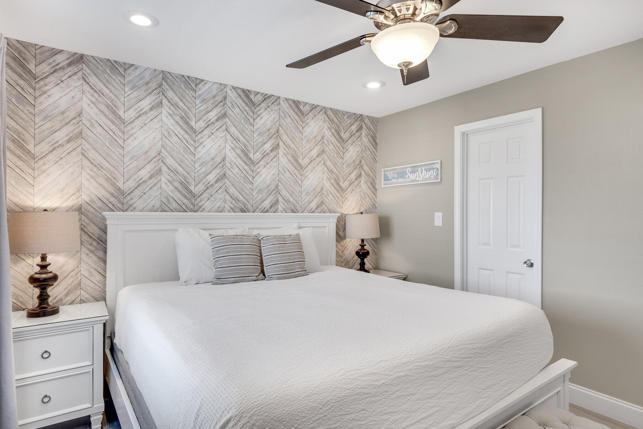 COMMODORE'S RETREAT LIMITED CONDO - Residential
