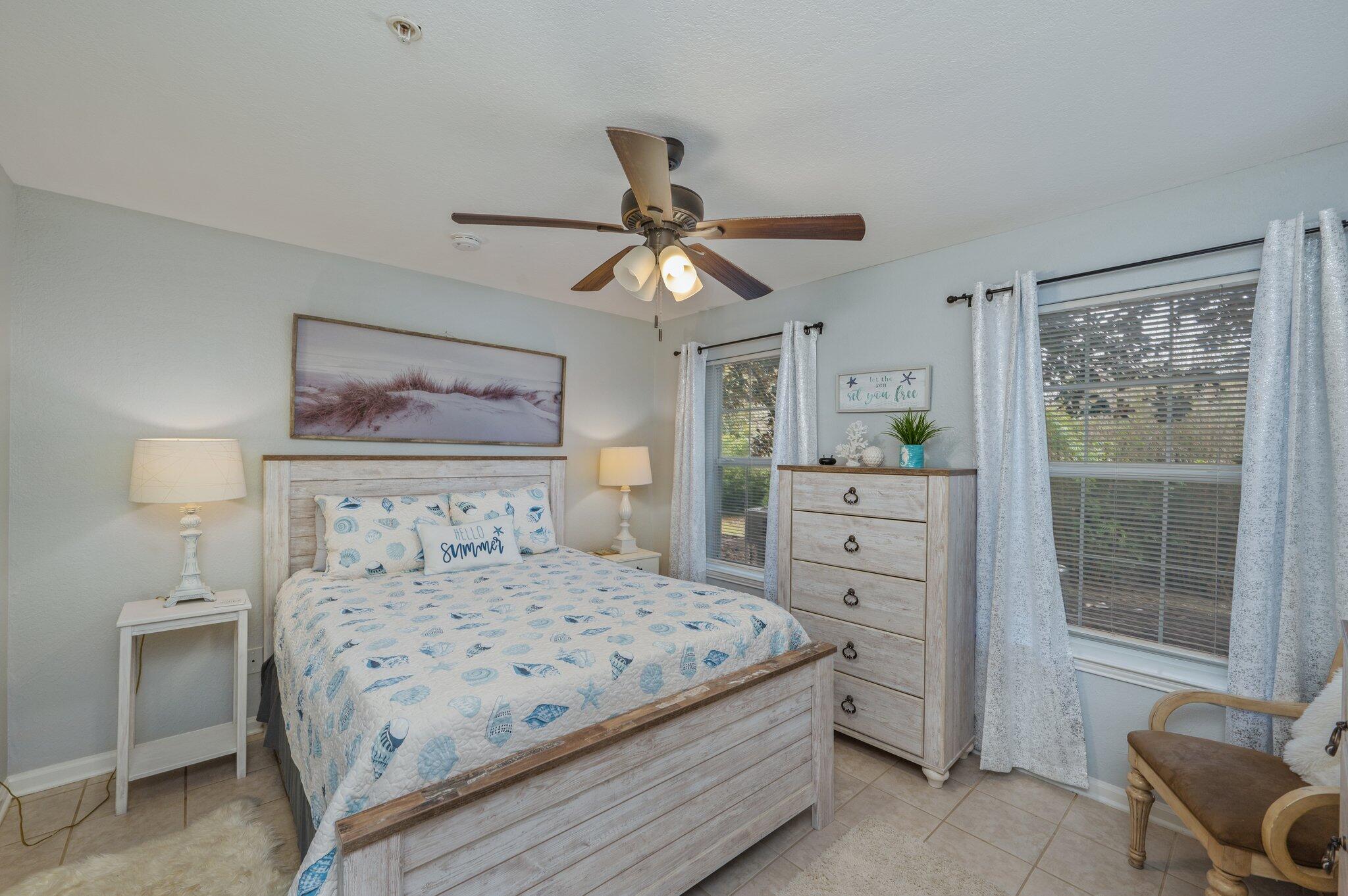 INDIAN LAKE - Residential