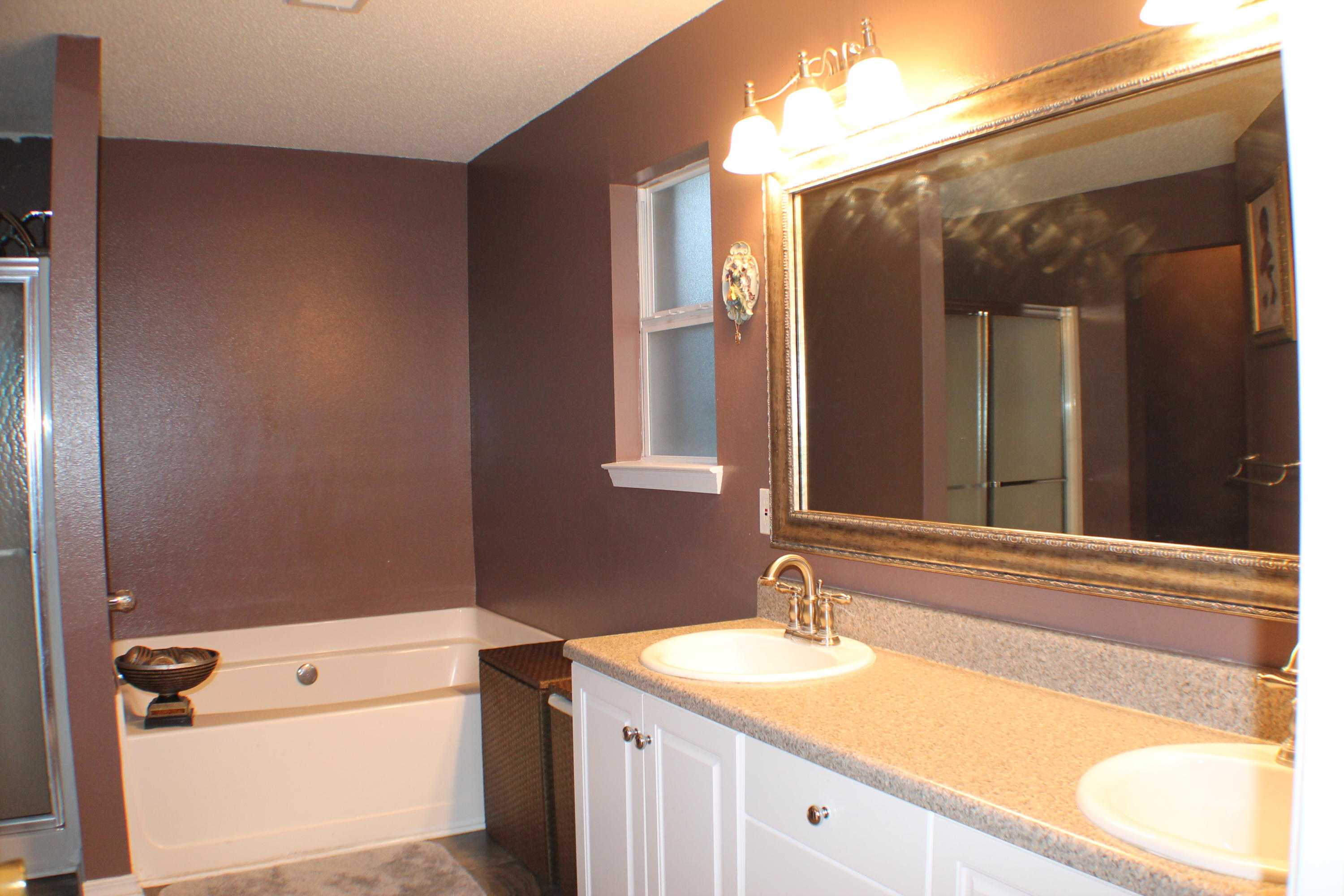 NORTHVIEW ESTATES 5TH ADDN - Residential