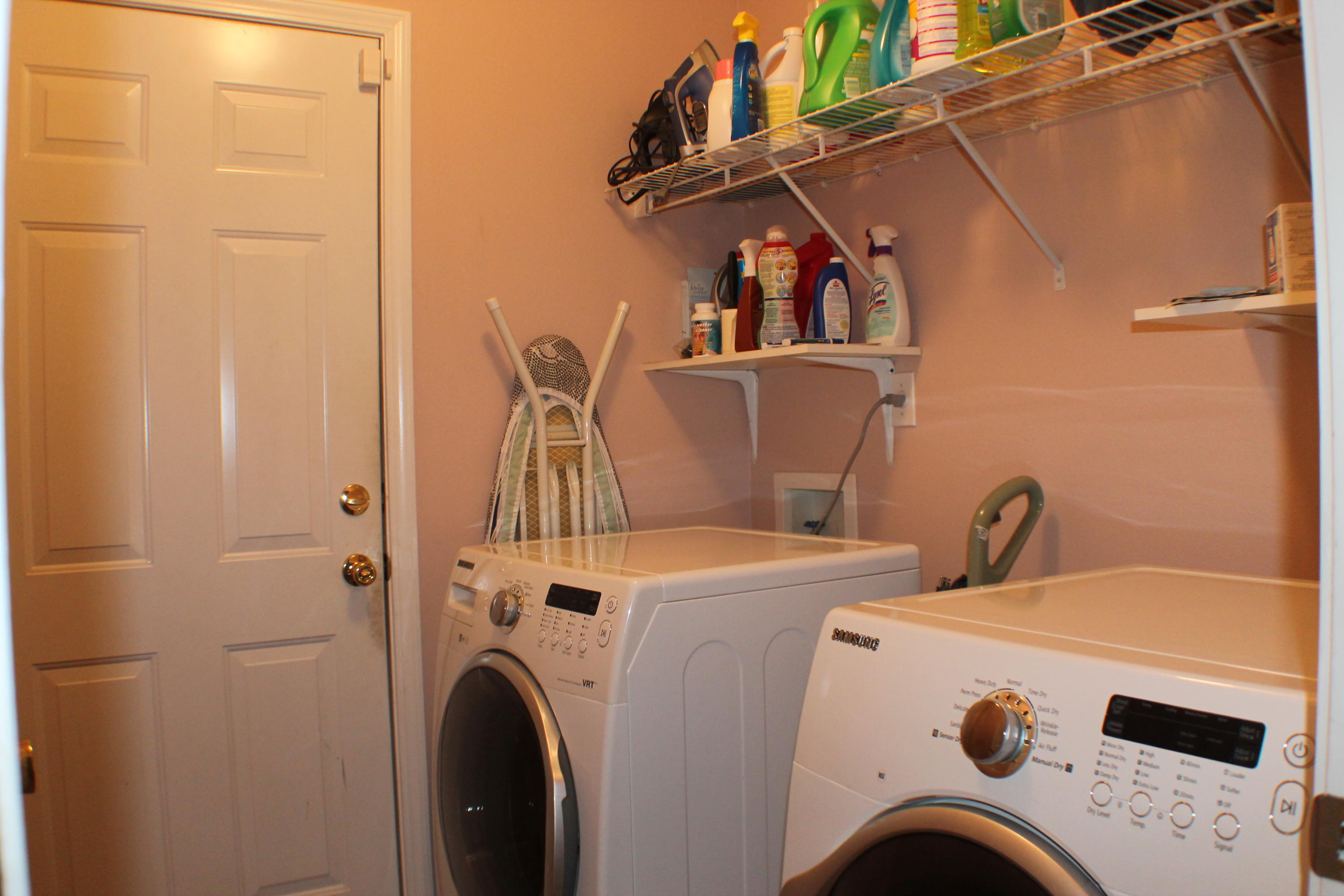 NORTHVIEW ESTATES 5TH ADDN - Residential