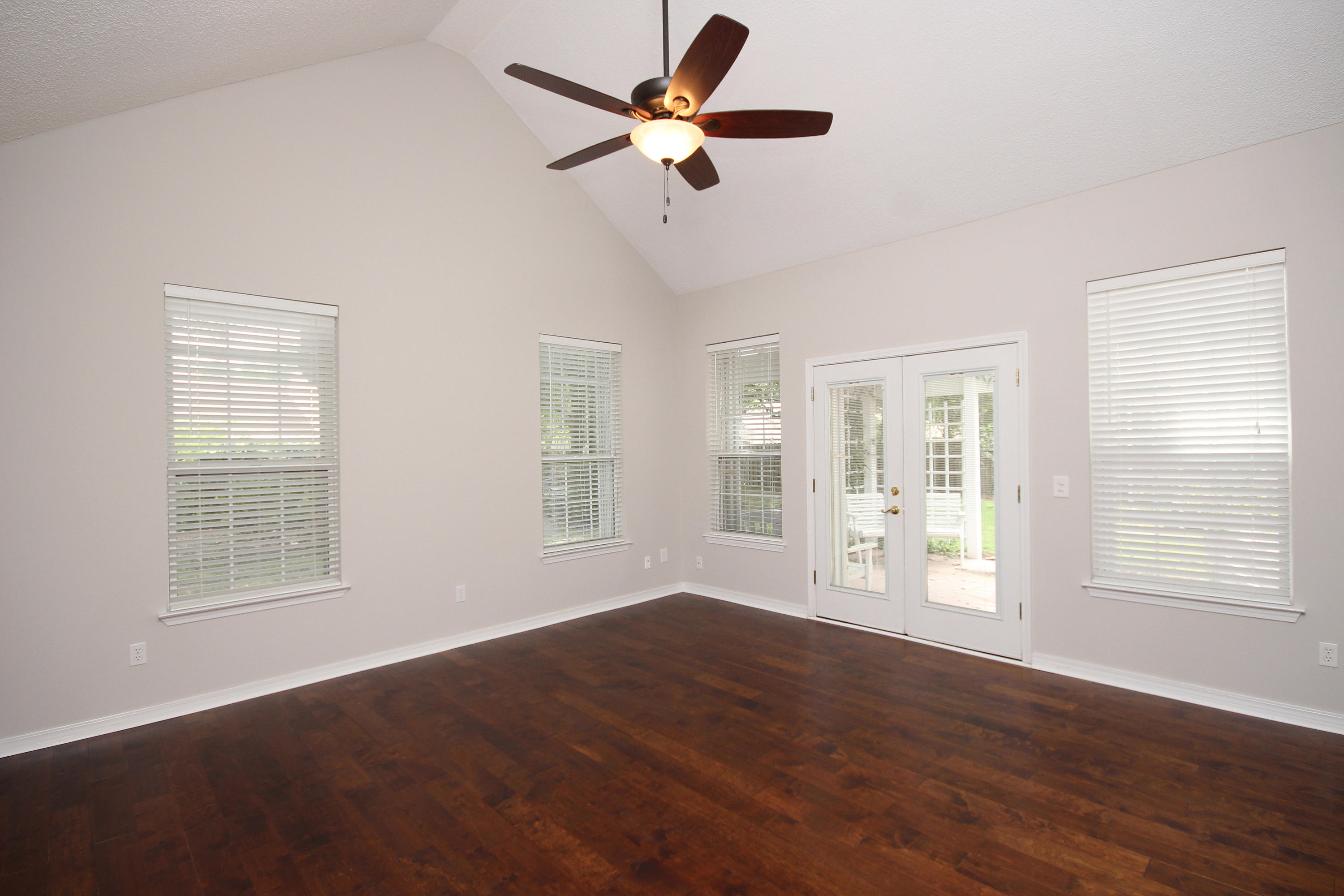 MAGNOLIA PLANTATION AT BLUEWATER BAY - Residential