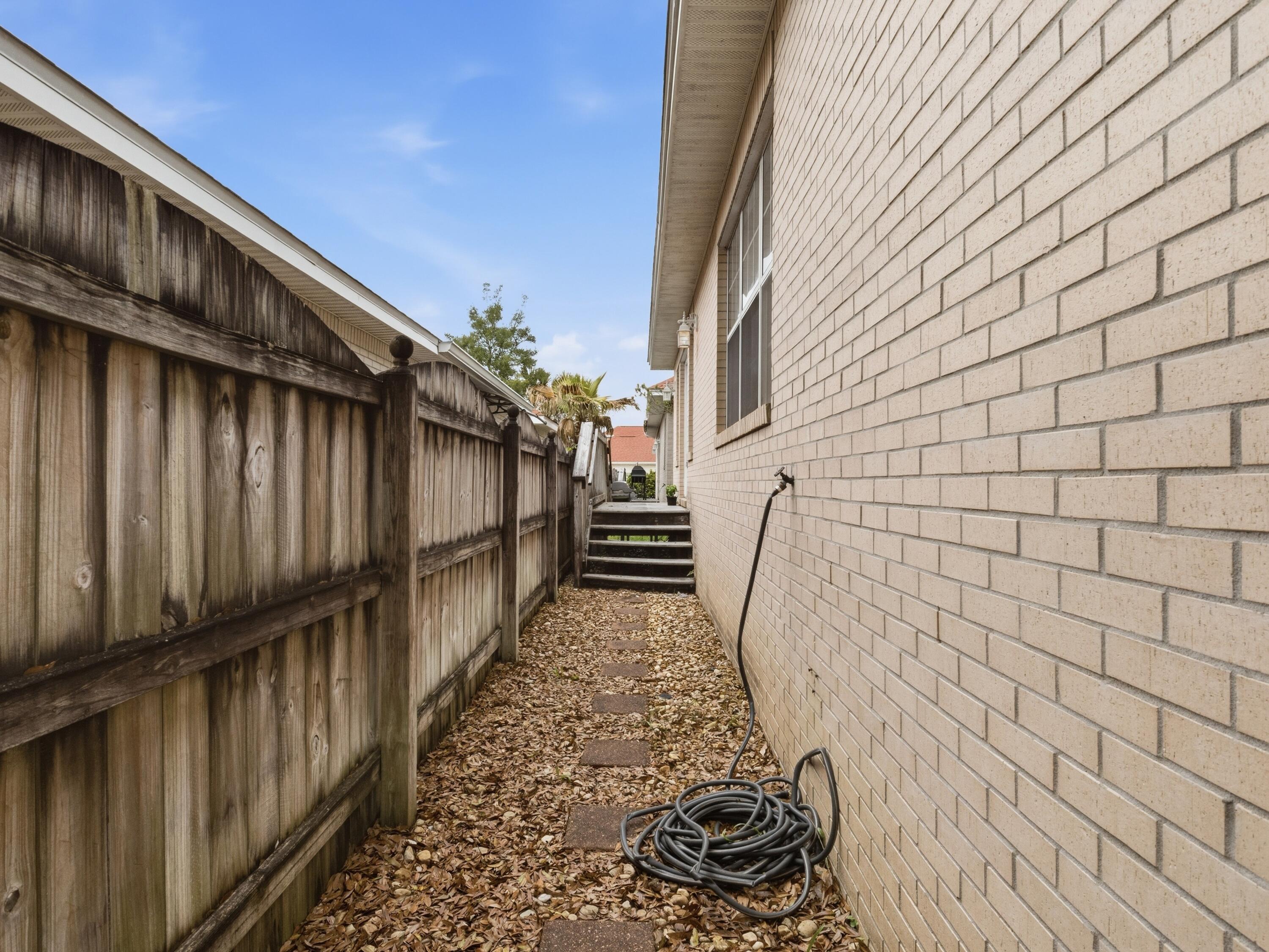 MEDITERRANEAN VILLAGE AT BLUEWATER BAY - Residential