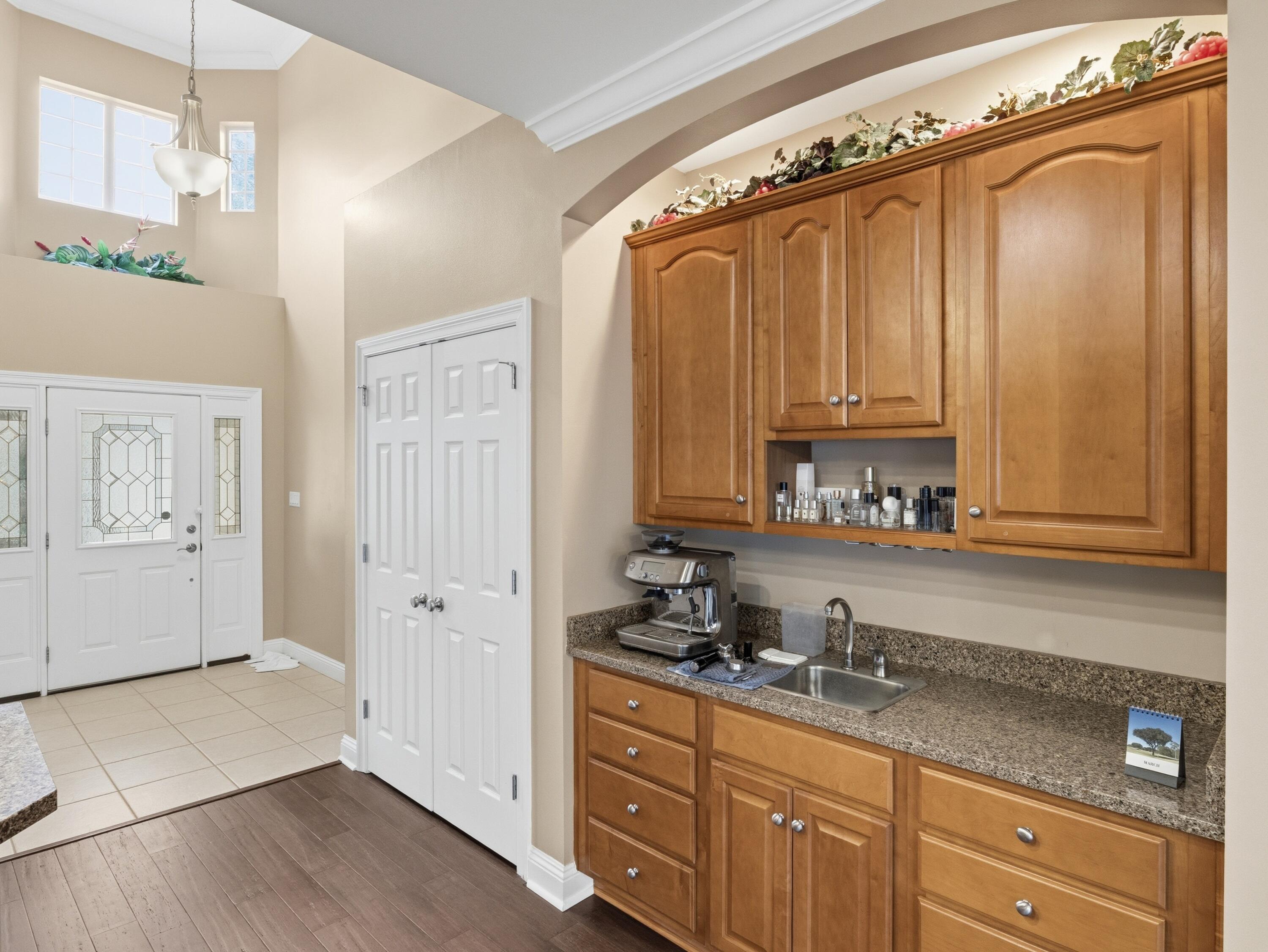 MEDITERRANEAN VILLAGE AT BLUEWATER BAY - Residential