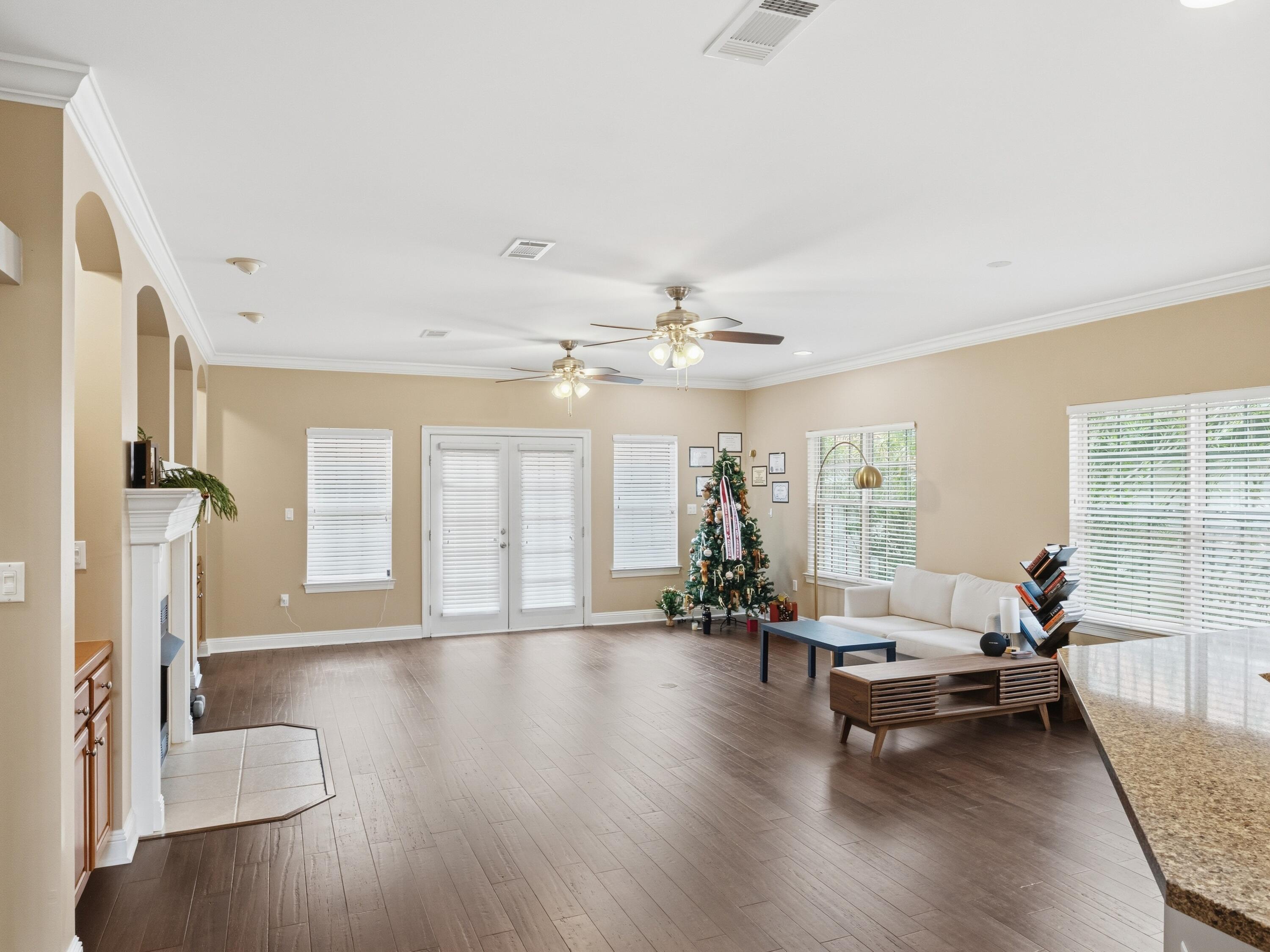 MEDITERRANEAN VILLAGE AT BLUEWATER BAY - Residential