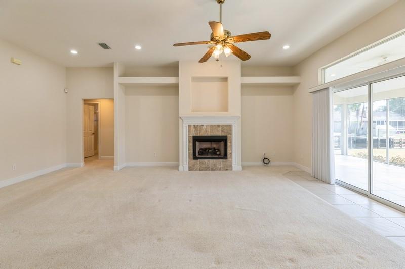 HIDDEN HARBOR UNREC - Residential