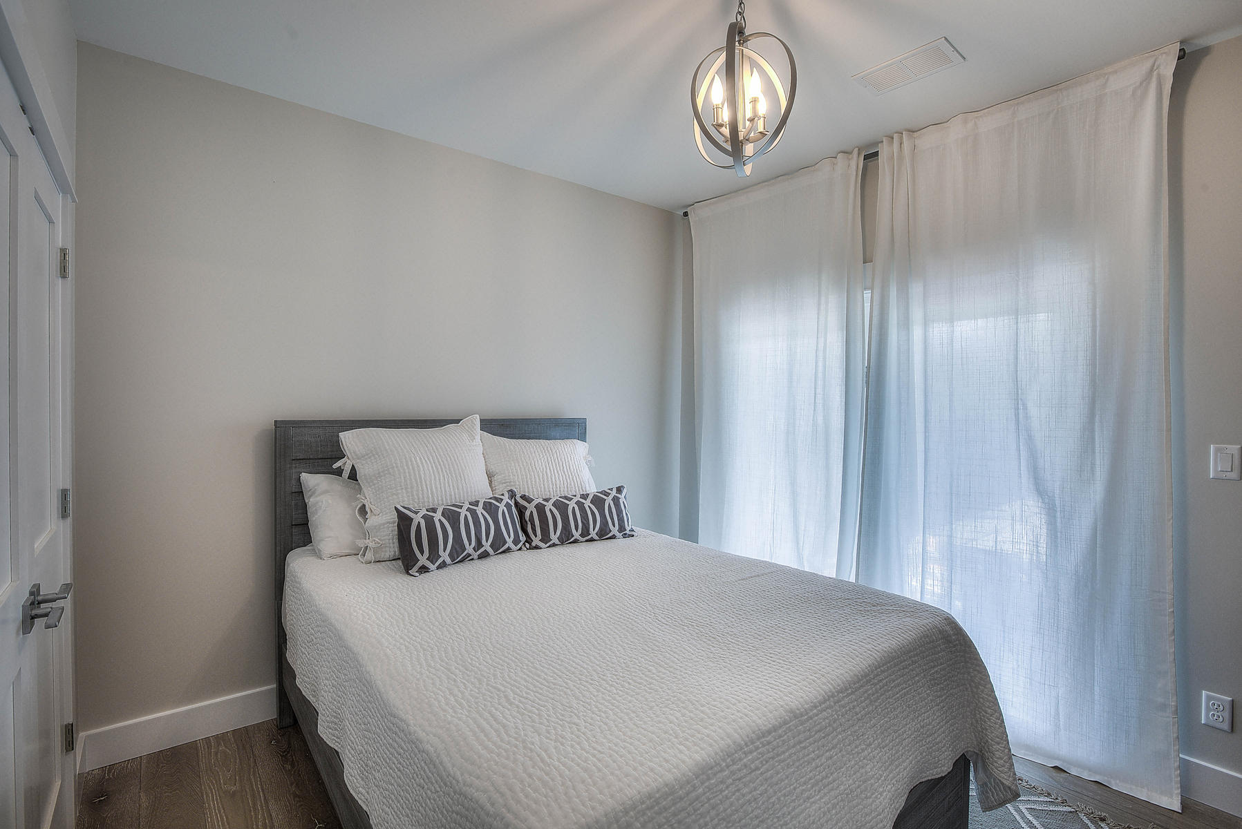 PELICAN POINTE AT CAMP CREEK - Residential