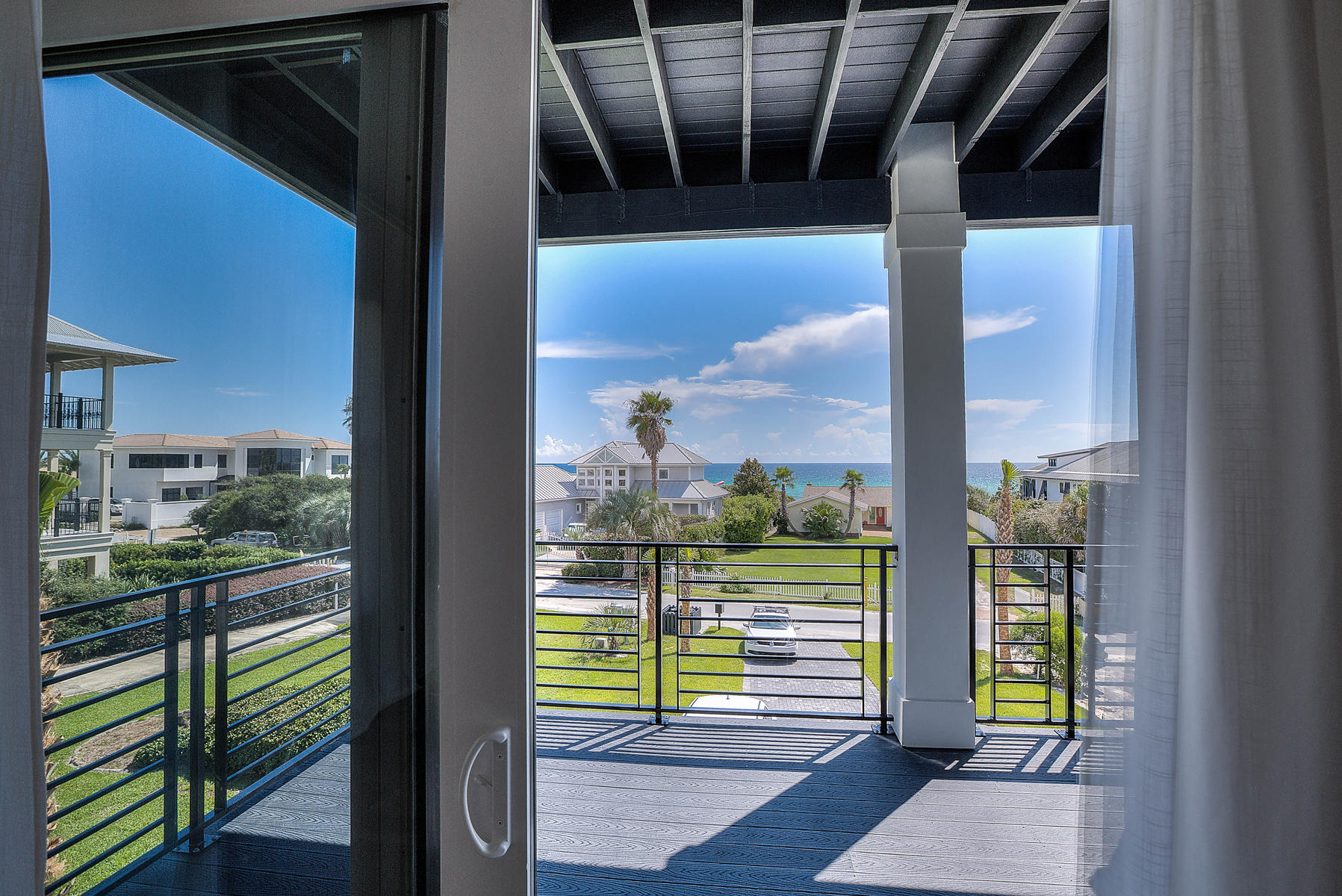 PELICAN POINTE AT CAMP CREEK - Residential