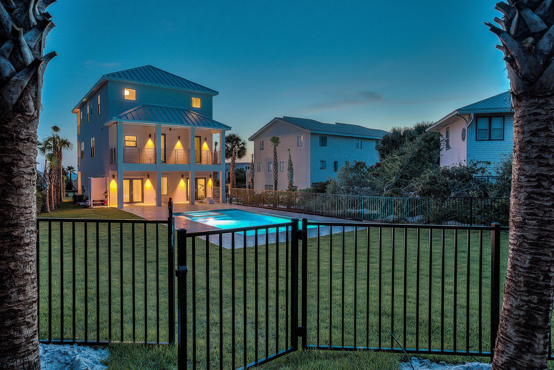 PELICAN POINTE AT CAMP CREEK - Residential