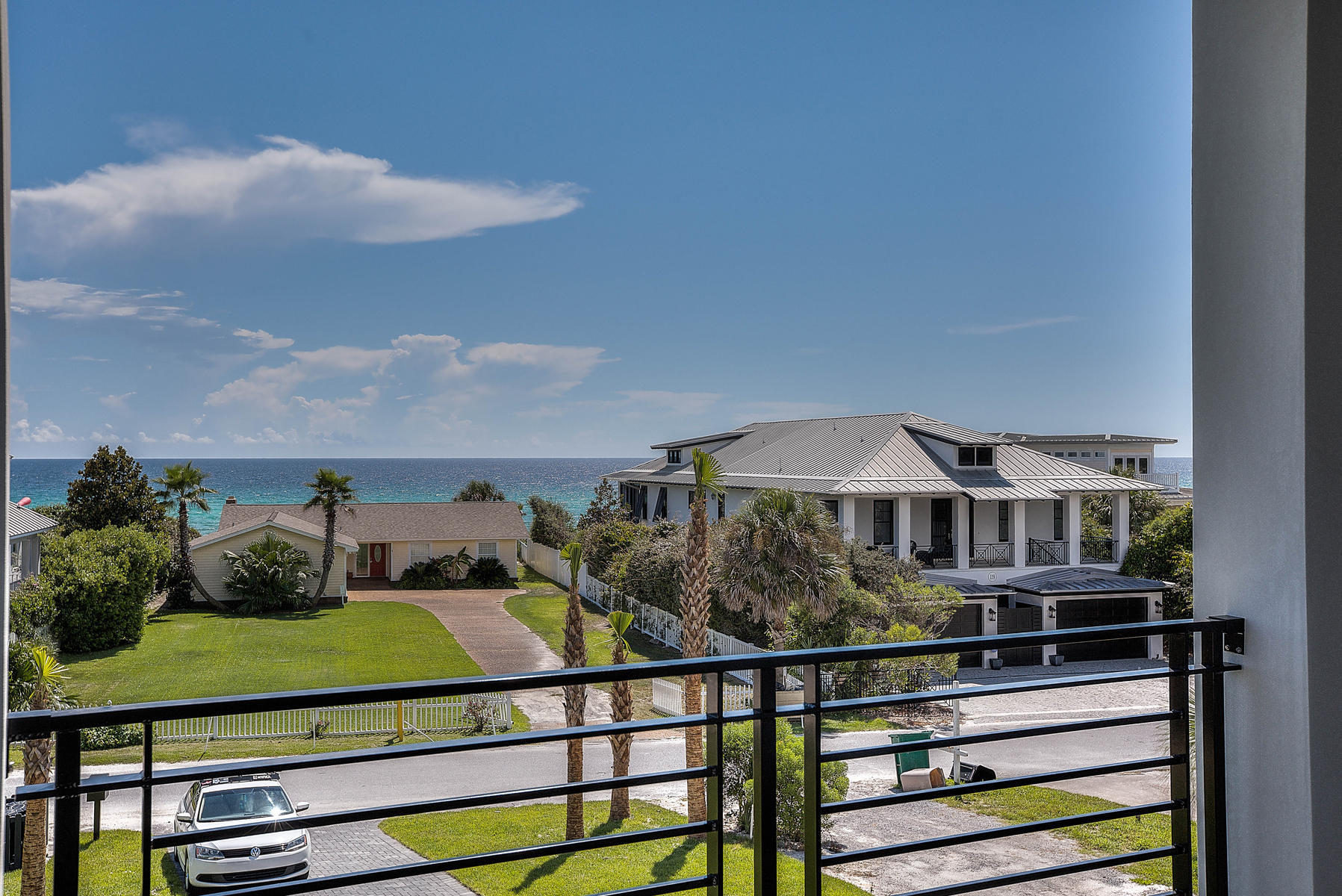 PELICAN POINTE AT CAMP CREEK - Residential