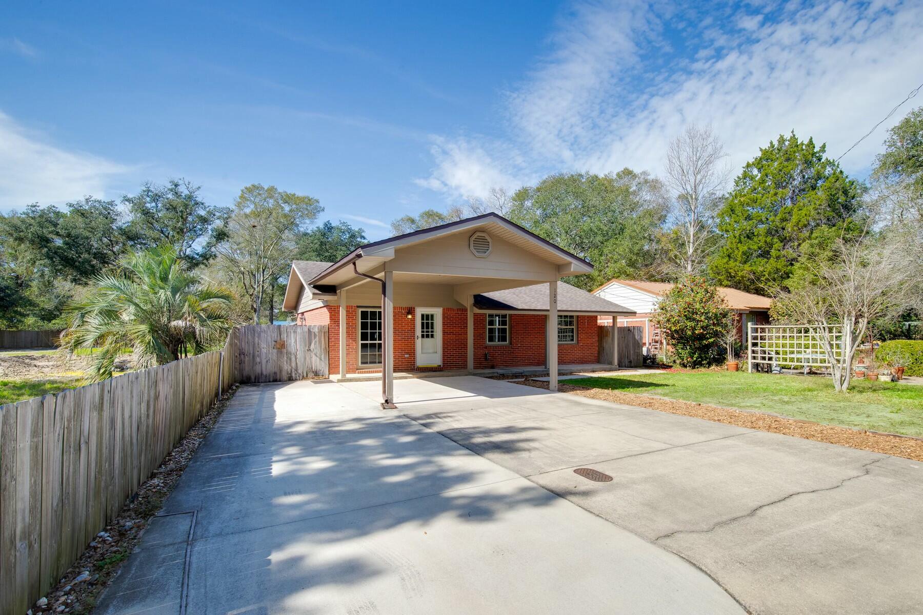 PINEHURST - Residential