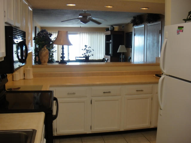 SEA OATS CONDO - Residential Lease