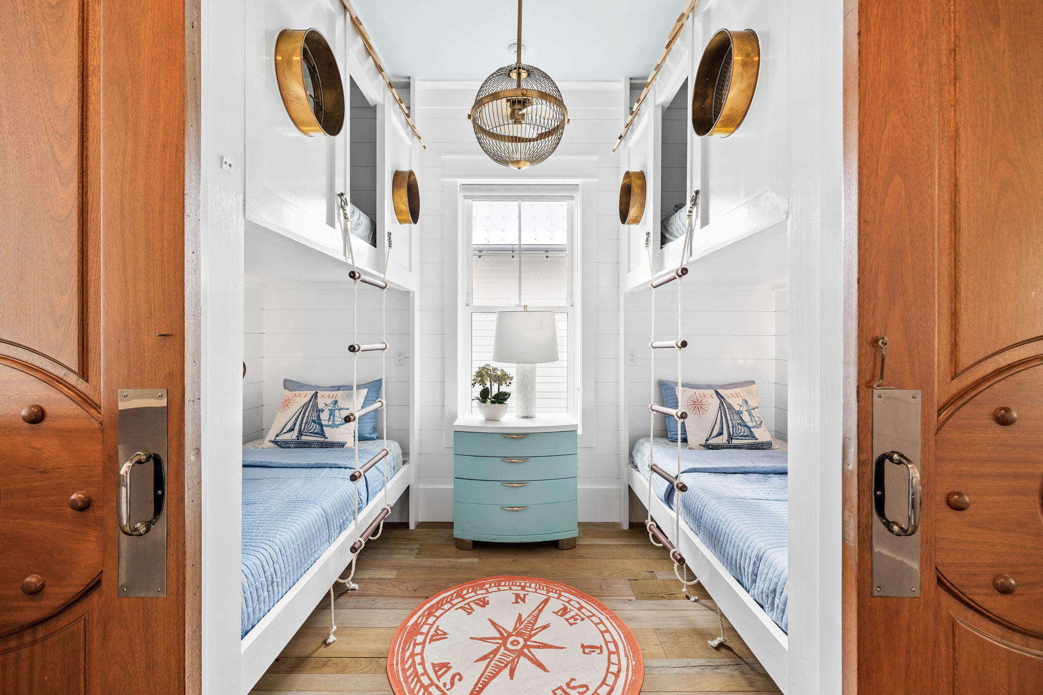 SEAGROVE SHORES - Residential