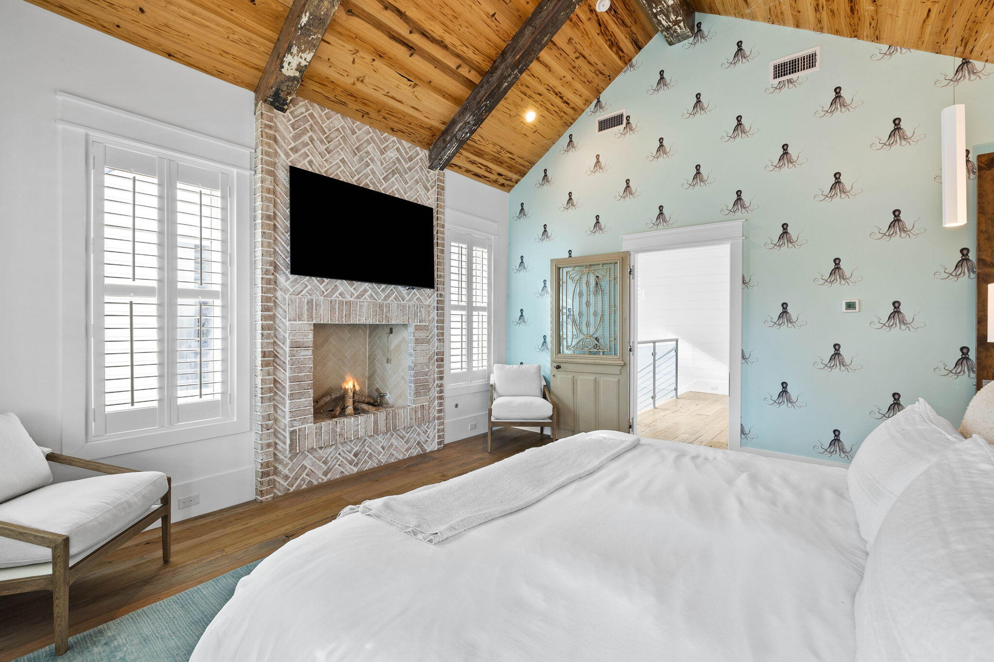 SEAGROVE SHORES - Residential