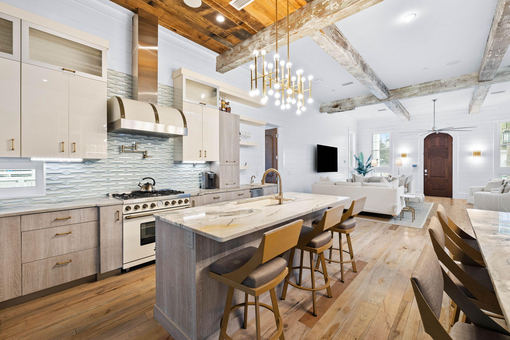 SEAGROVE SHORES - Residential