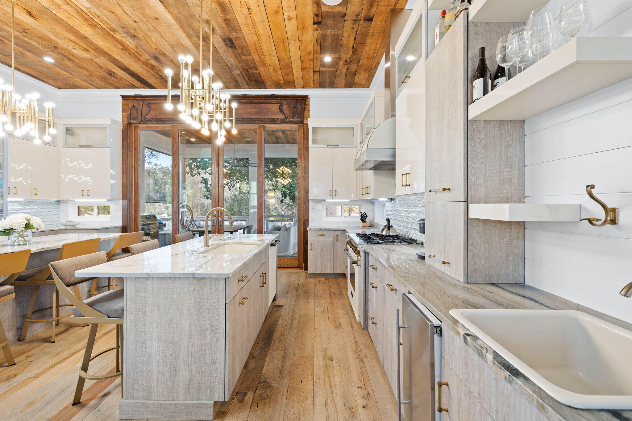 SEAGROVE SHORES - Residential