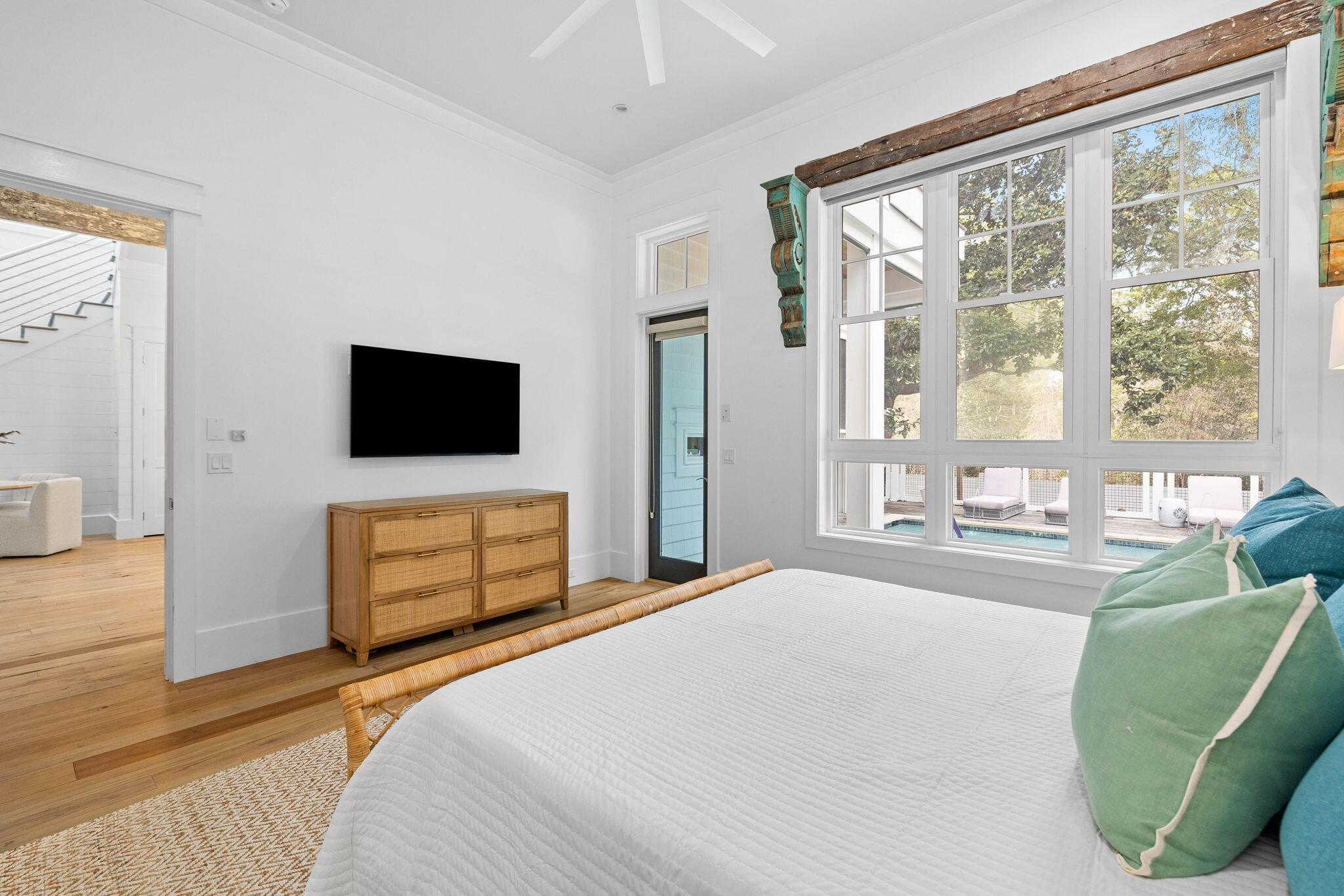 SEAGROVE SHORES - Residential