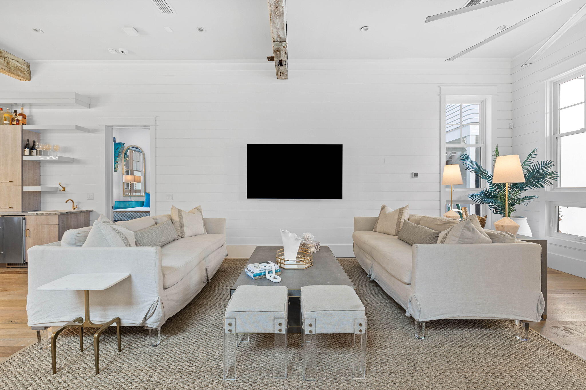 SEAGROVE SHORES - Residential