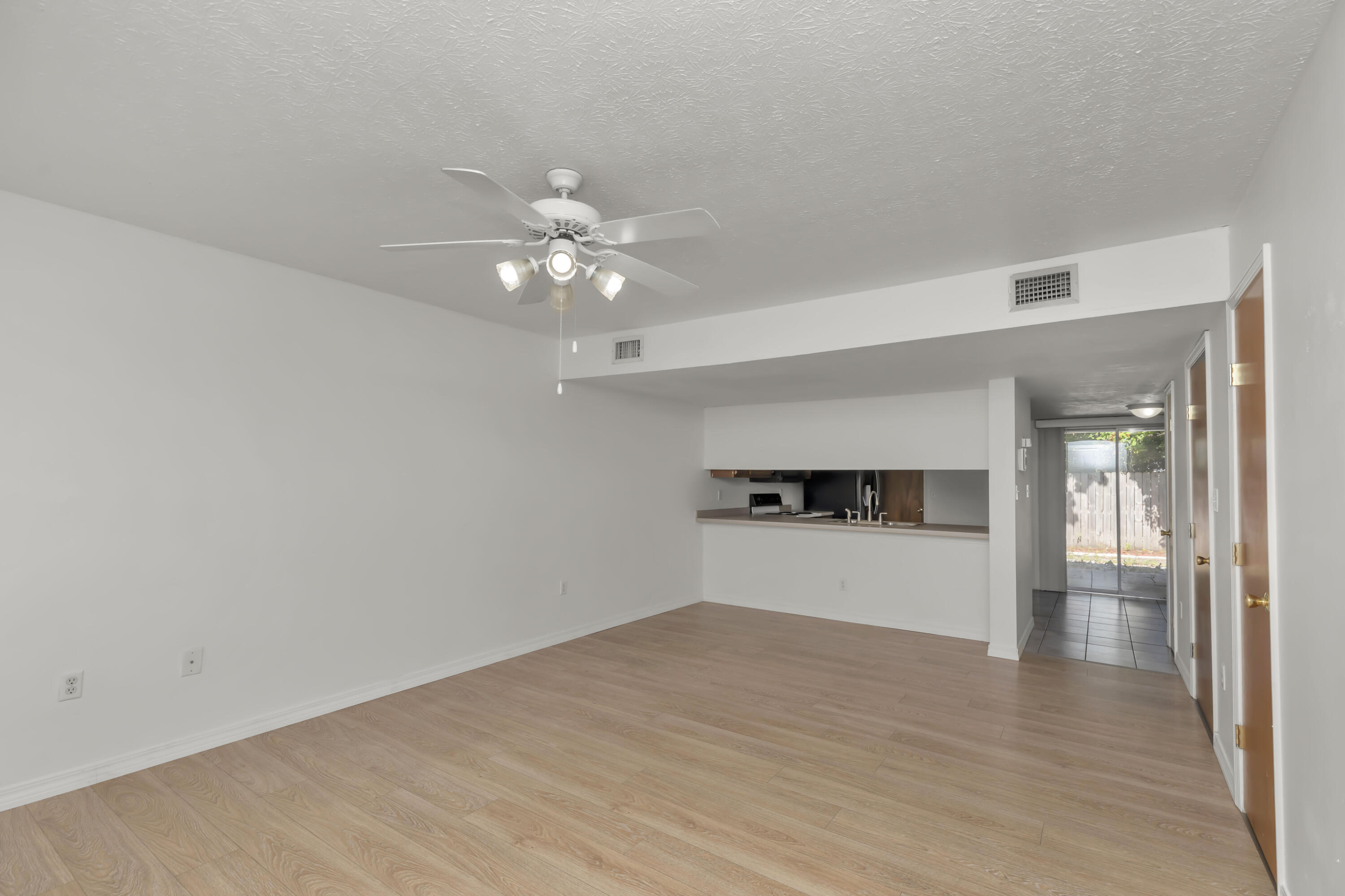 CHATELAINE ESTATES S/D - Residential