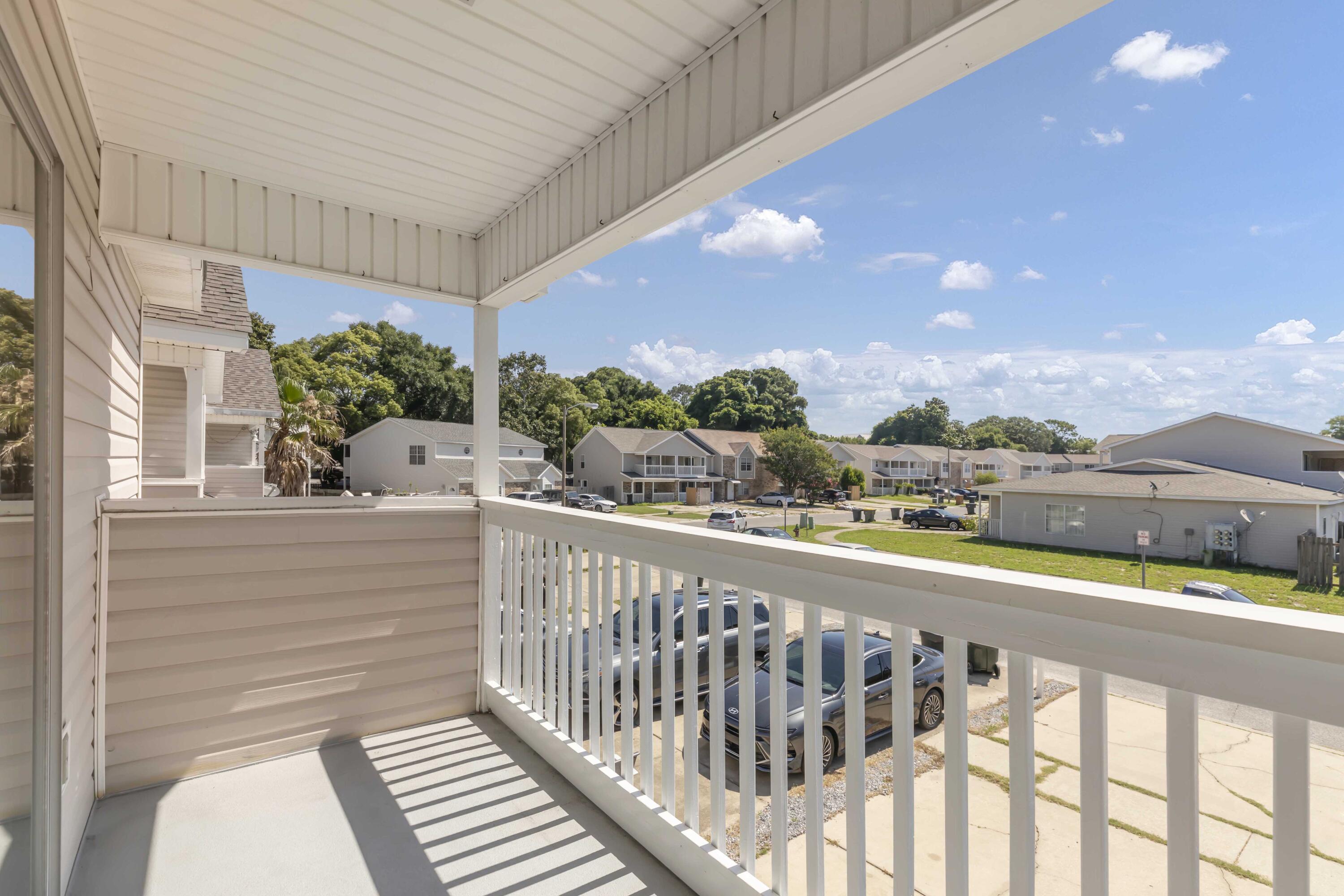 CHATELAINE ESTATES S/D - Residential