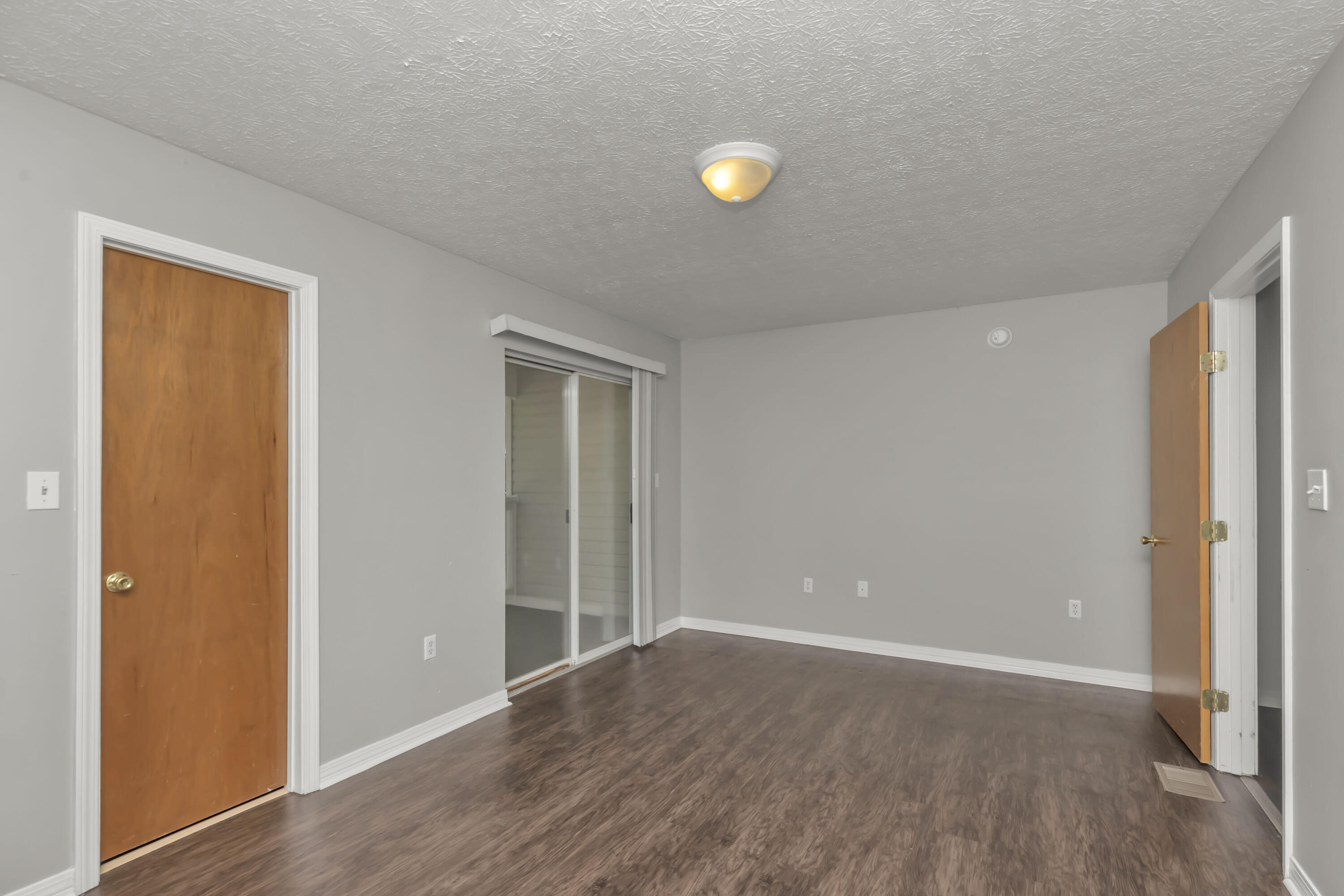 CHATELAINE ESTATES S/D - Residential