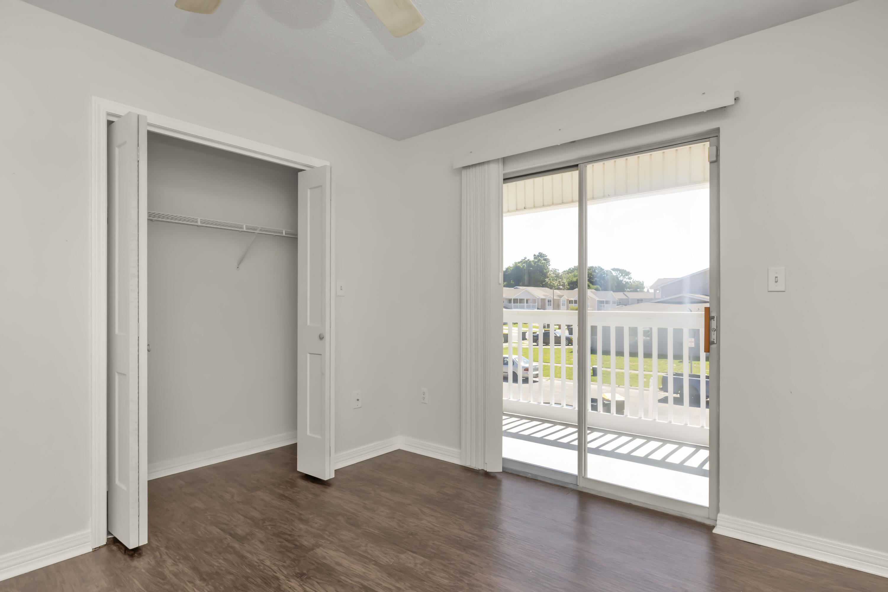 CHATELAINE ESTATES S/D - Residential