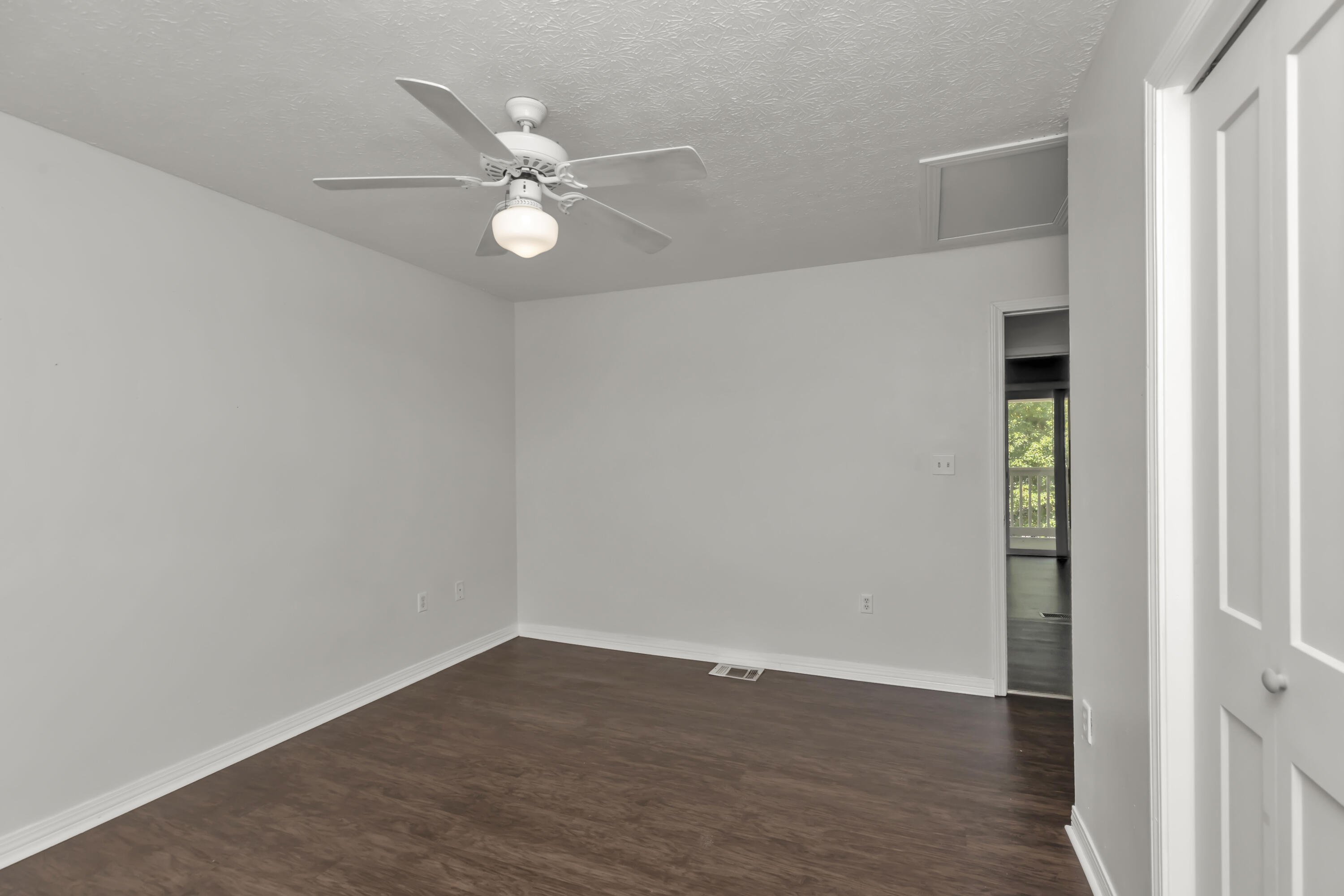 CHATELAINE ESTATES S/D - Residential