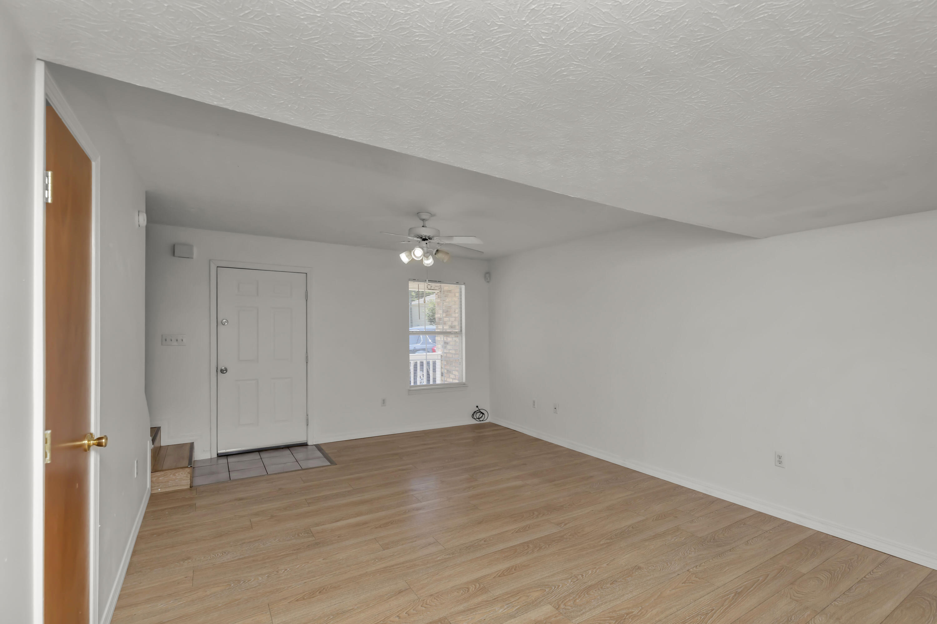 CHATELAINE ESTATES S/D - Residential