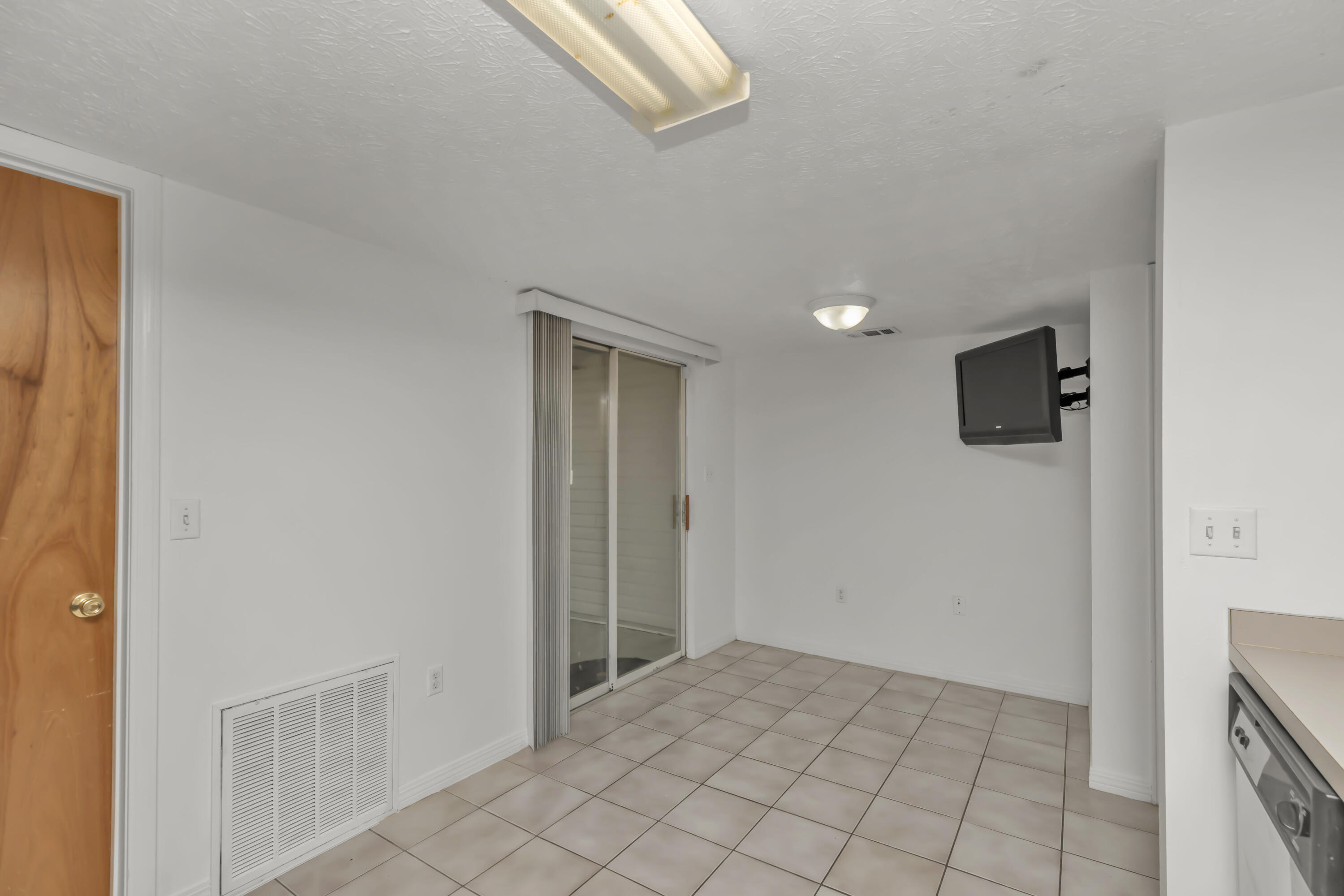 CHATELAINE ESTATES S/D - Residential