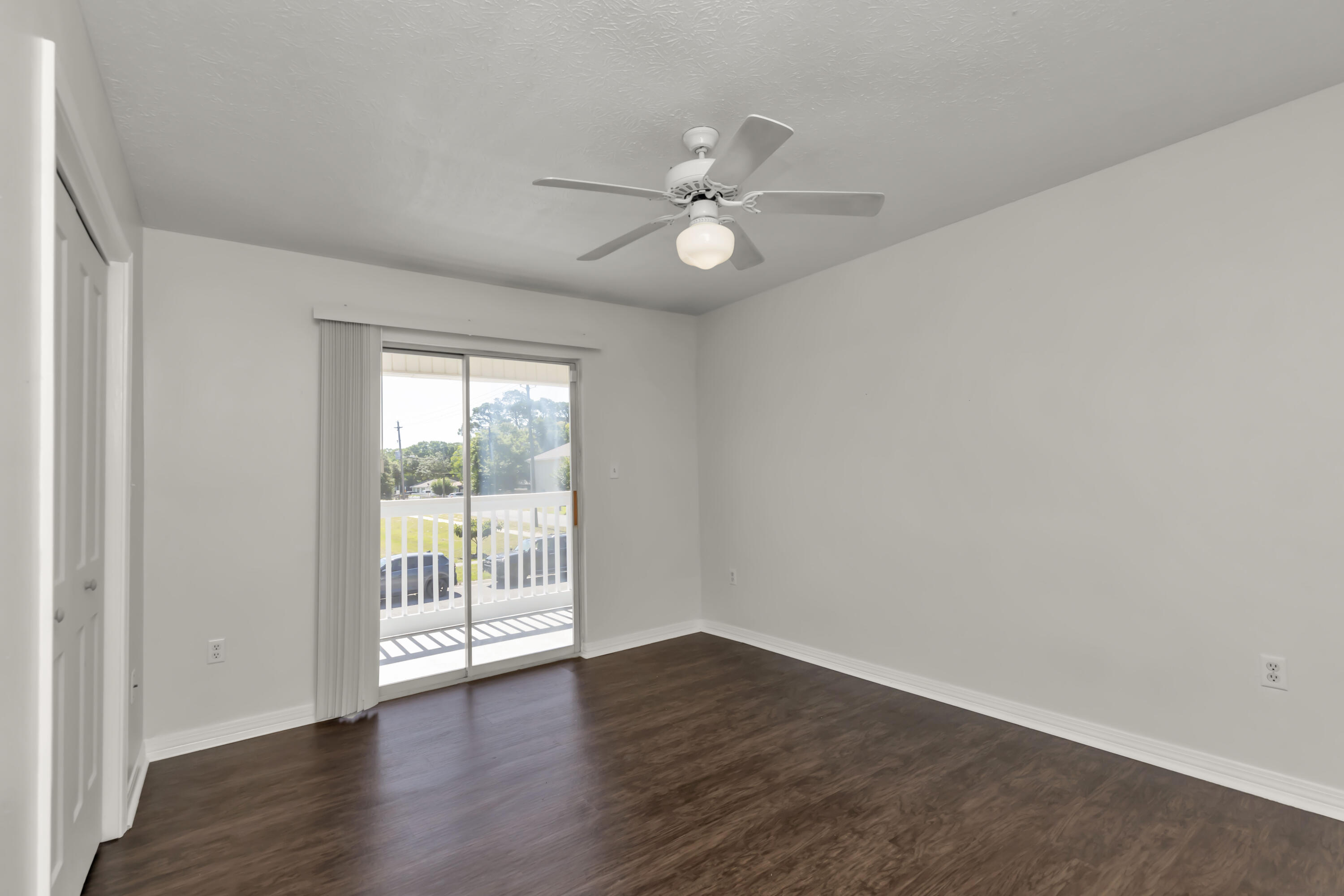 CHATELAINE ESTATES S/D - Residential