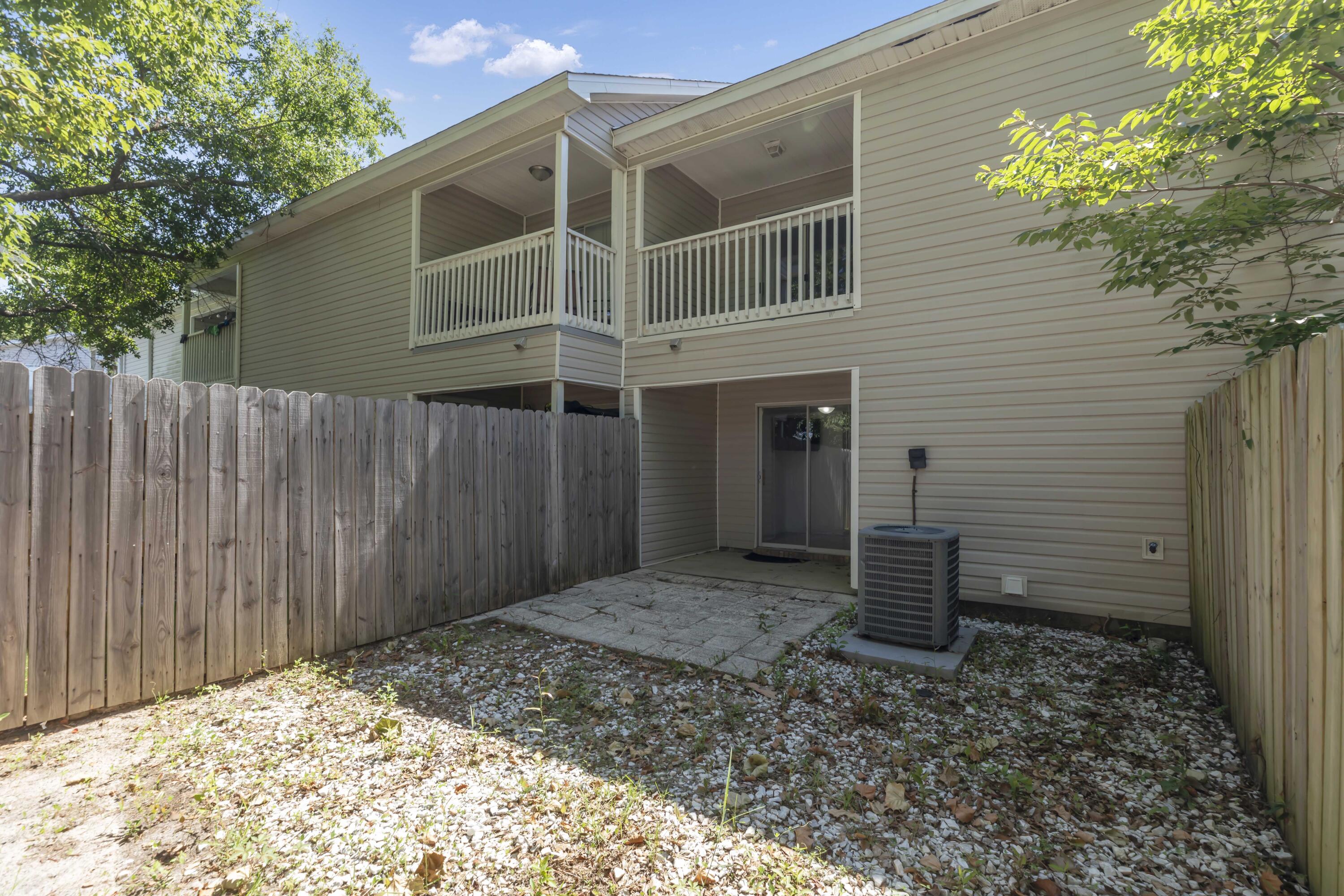 CHATELAINE ESTATES S/D - Residential