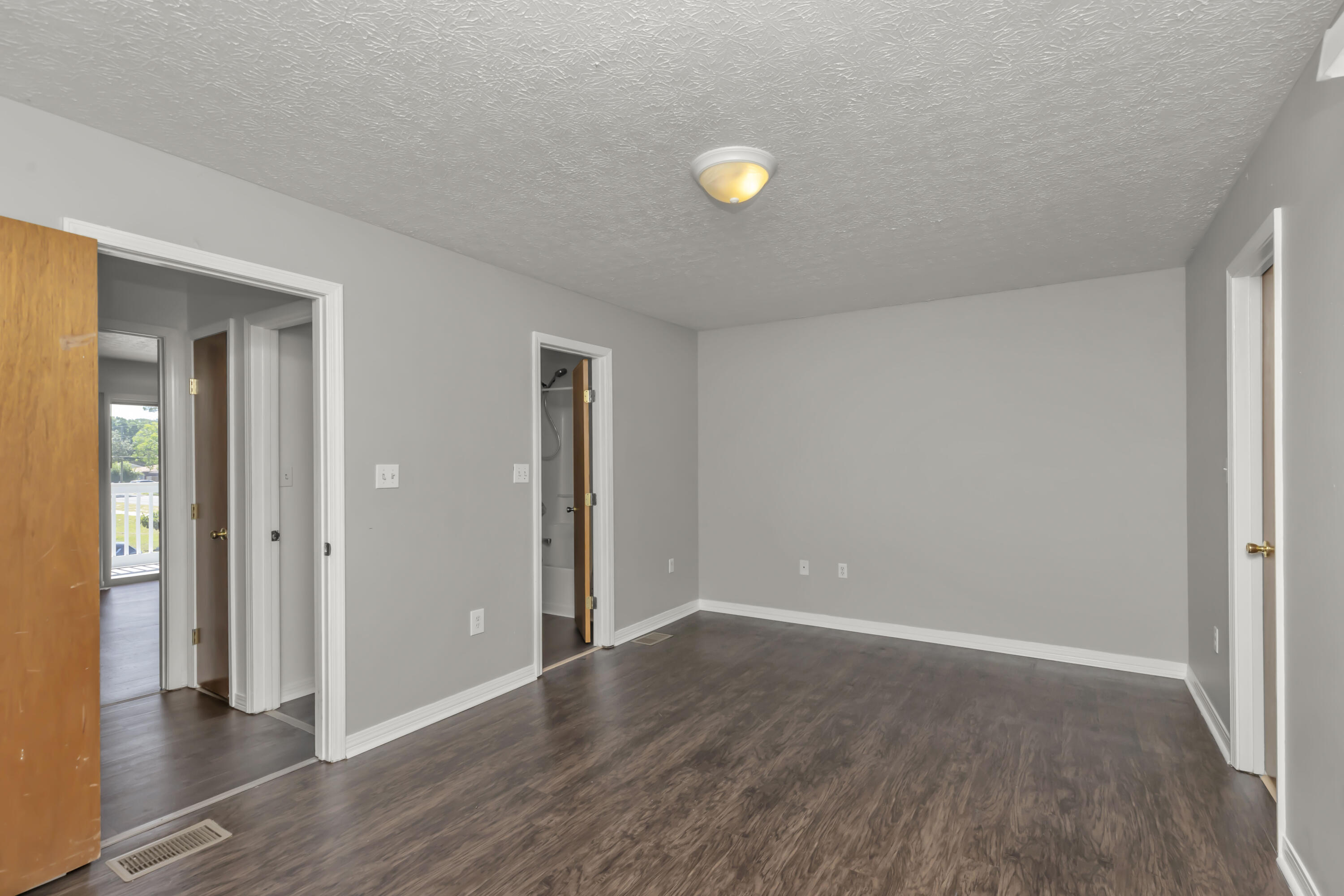 CHATELAINE ESTATES S/D - Residential