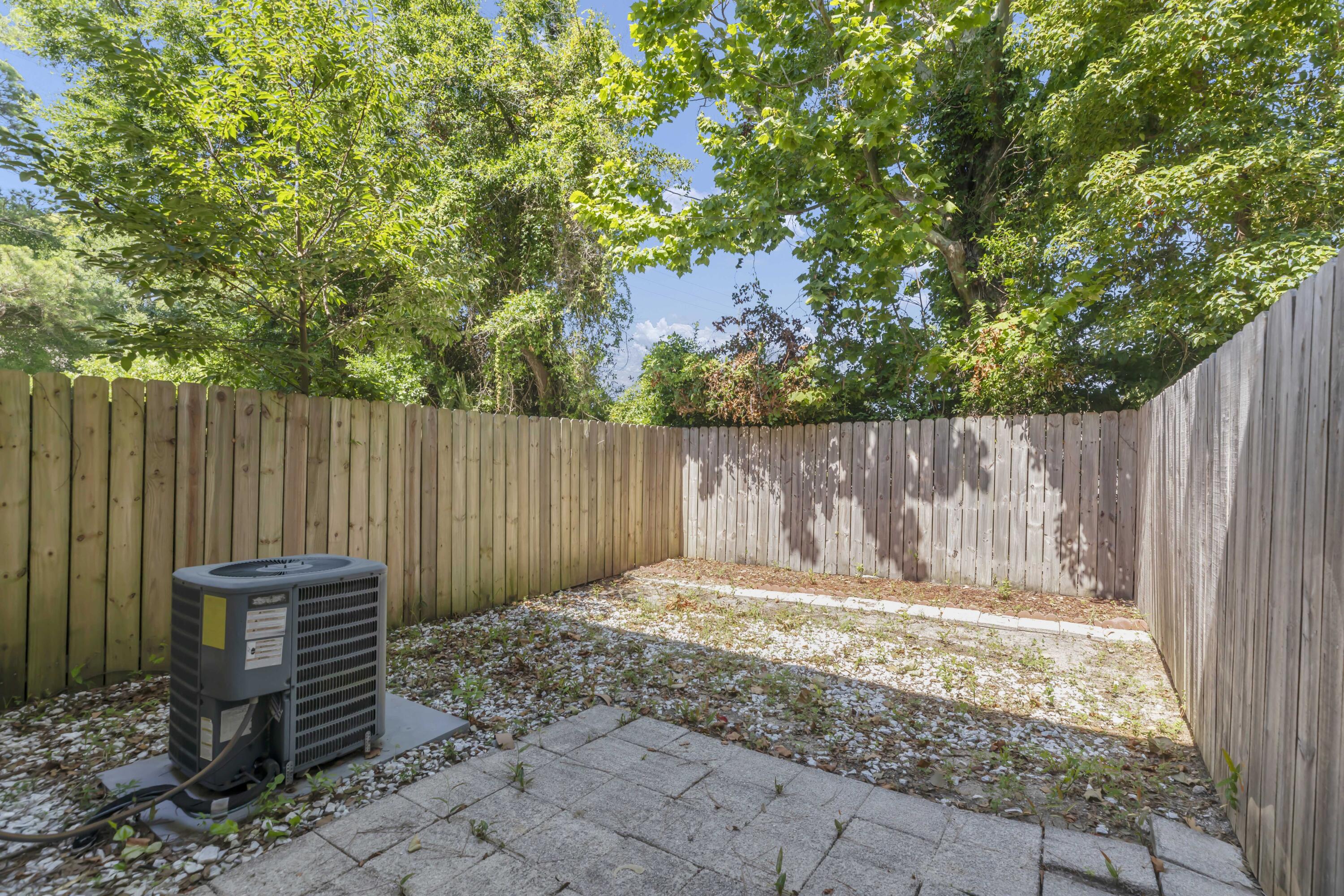 CHATELAINE ESTATES S/D - Residential