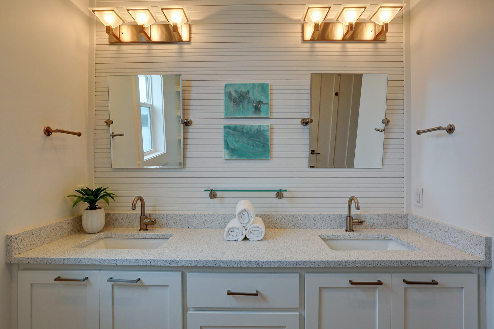 BEACH HAVEN COTTAGES - Residential