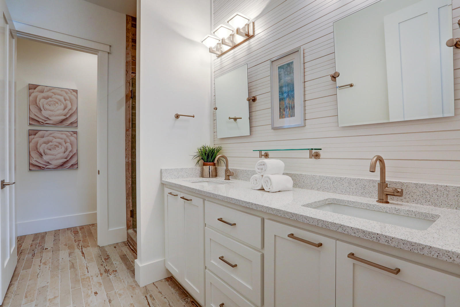 BEACH HAVEN COTTAGES - Residential